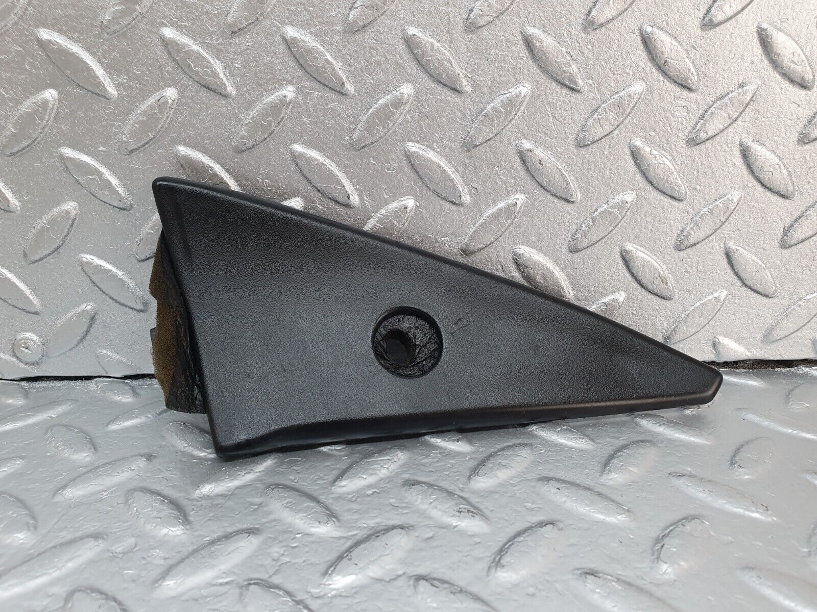 42849 Mercedes-Benz W201 190 2.0L Mirror Triangle Cover Right Side 2017251811