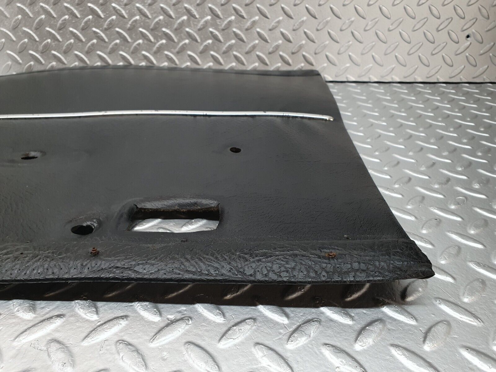 43323 Mercedes-Benz W108 280SE Rear Right Door Card Black