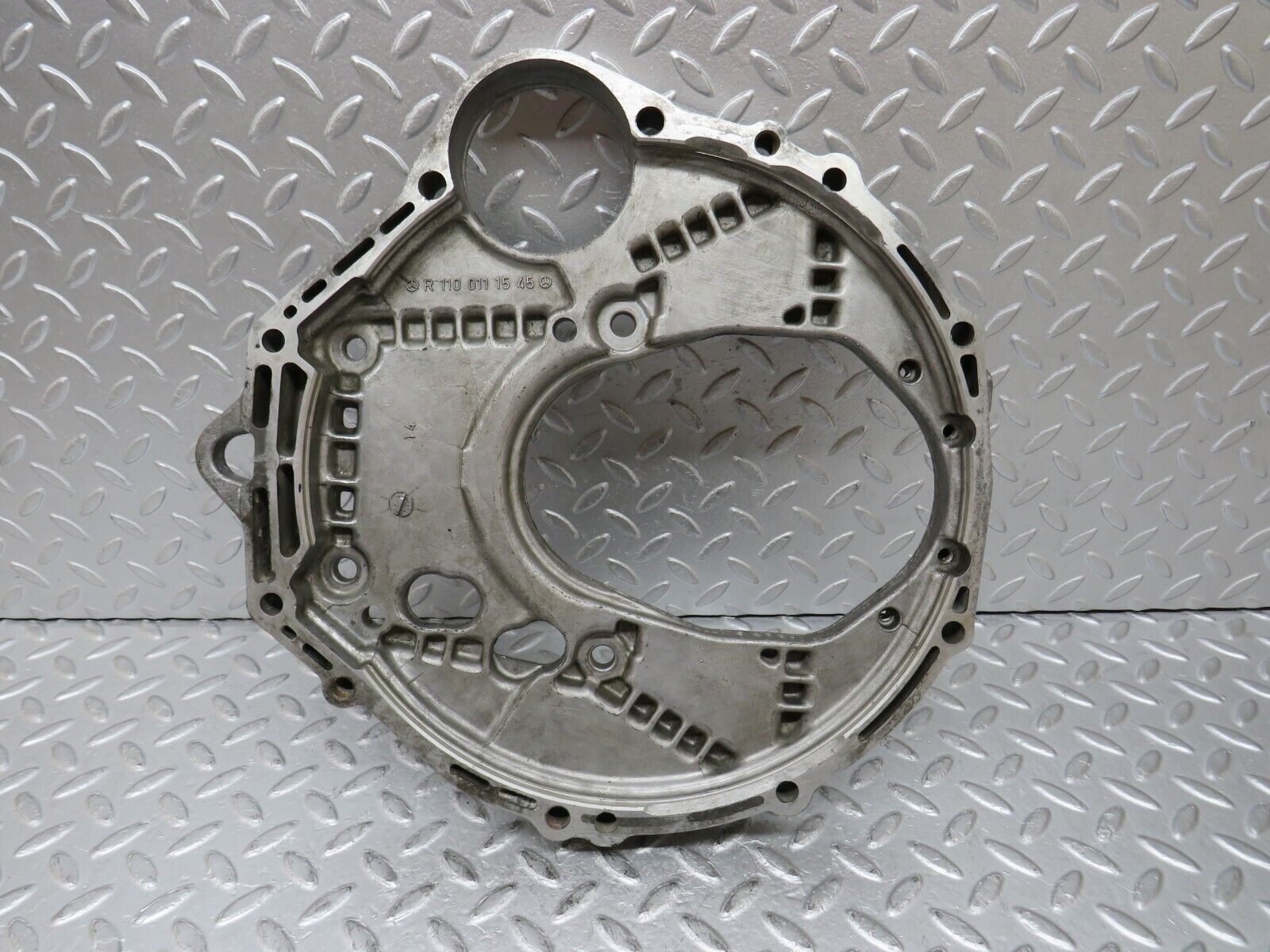 35505 Mercedes-Benz R107 280SL Gearbox Flange 1100111545