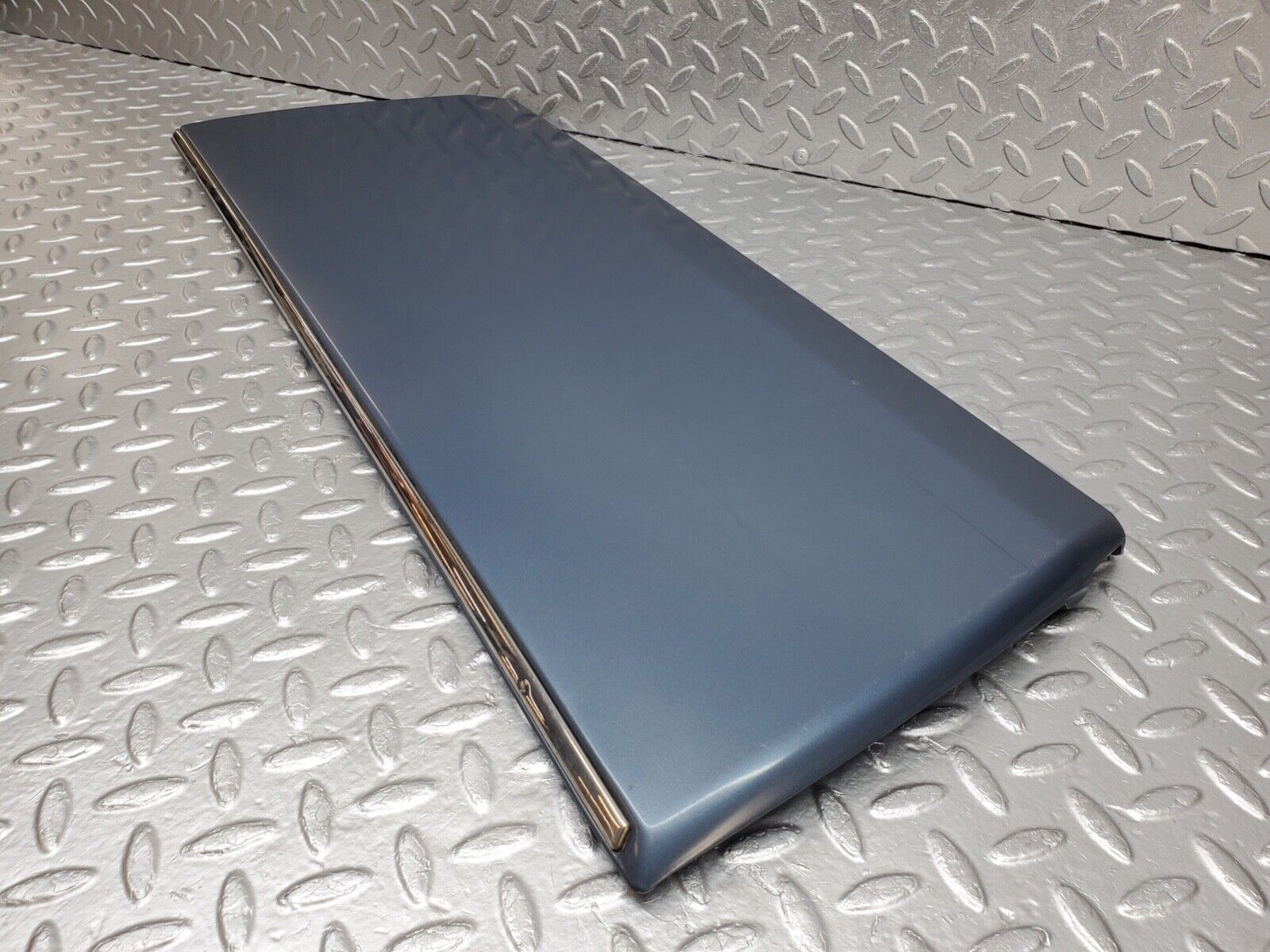 44644 Mercedes-Benz W124 220E Rear Left Door Lower Moulding Trim 1246901740