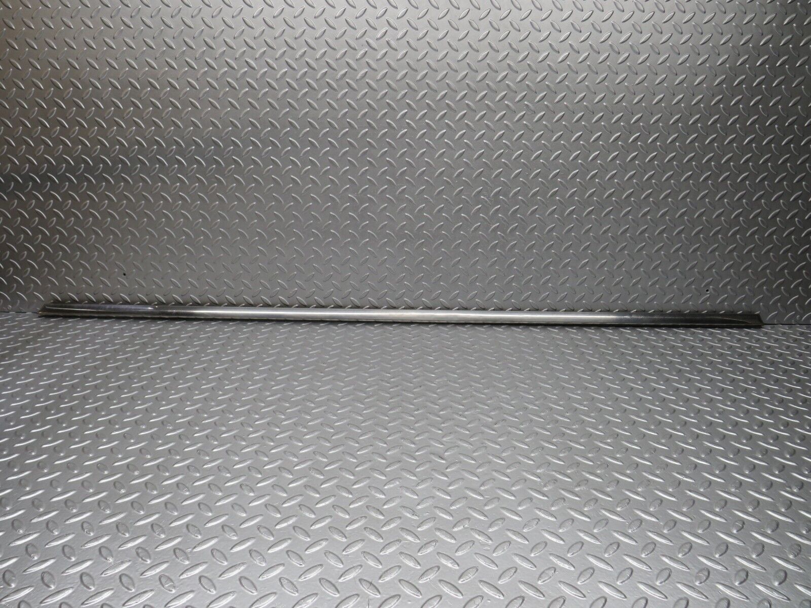 40199 Mercedes-Benz R107 Right Skirt Chrome Trim Strip