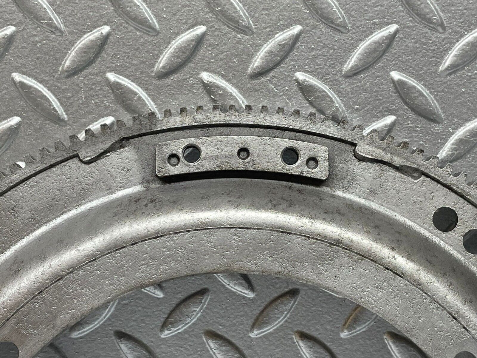 32752 Mercedes-Benz C107 R107 350 V8 Starter Ring