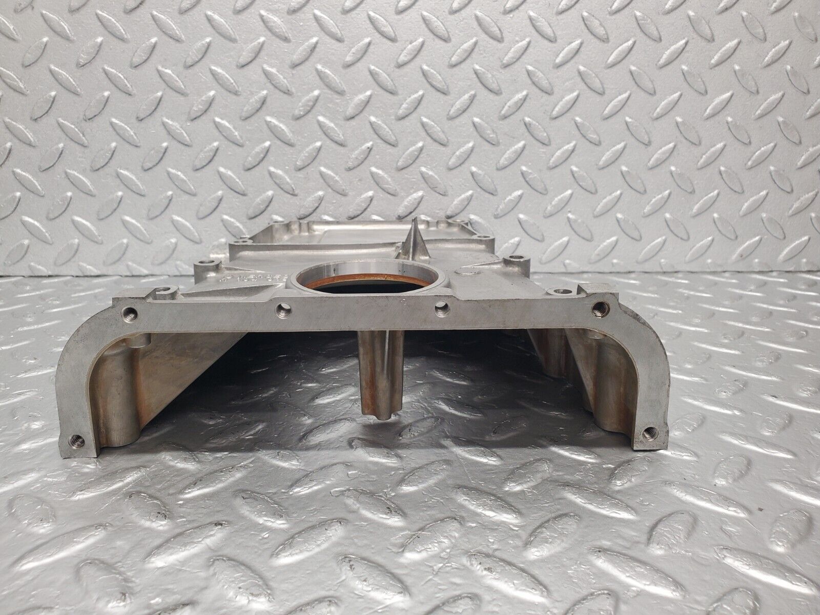 46154 Mercedes-Benz W124 280E Timing Chain Cover 1040150702