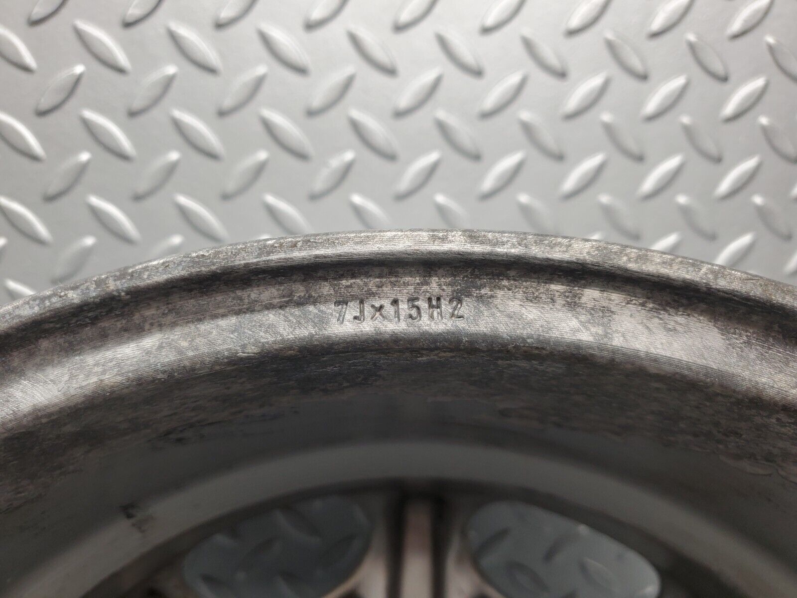 46105 Mercedes-Benz Alloy Wheel 7Jx15H2 ET35 KBA42354
