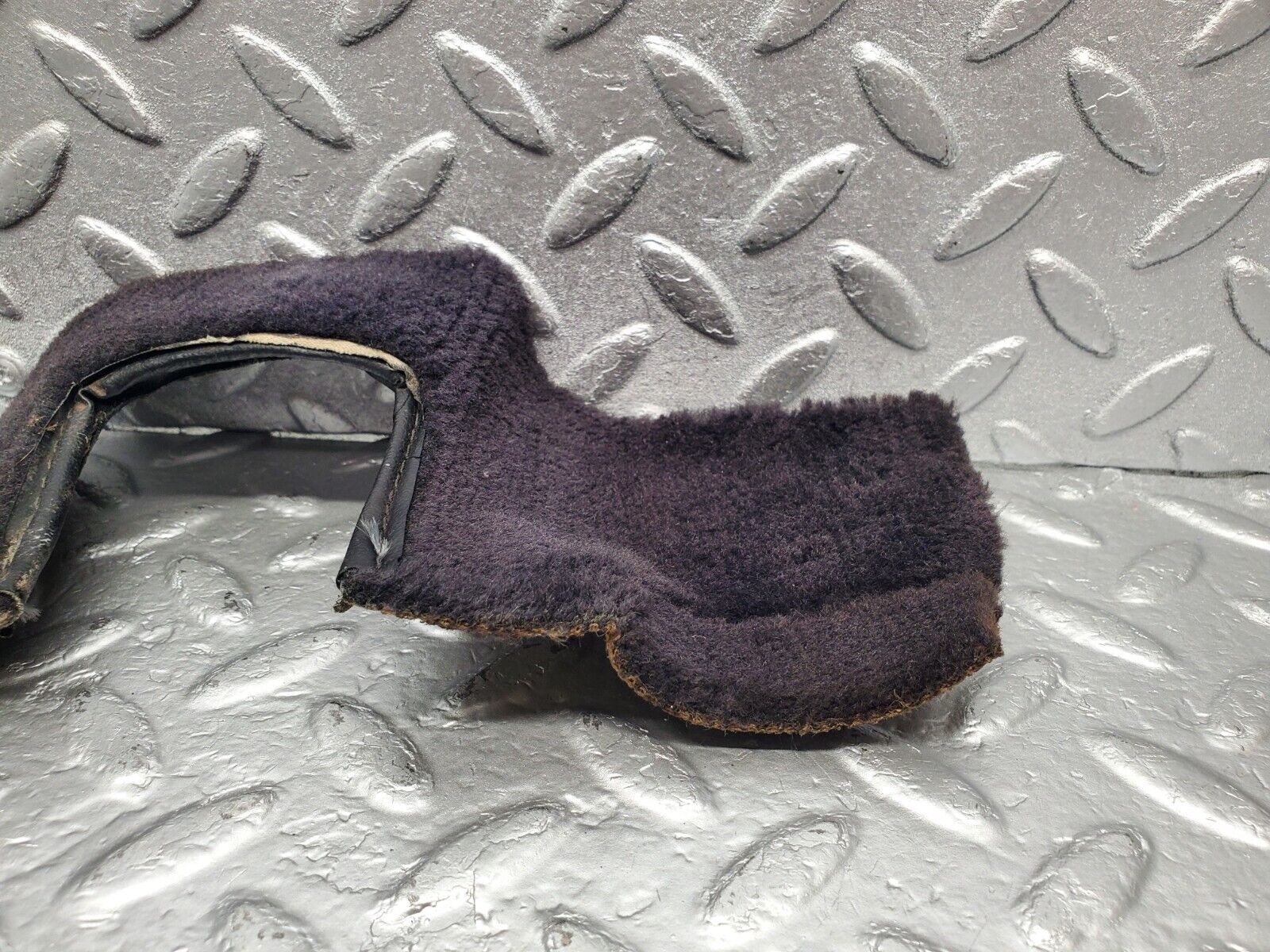 46429 Mercedes-Benz C123 280CE Coupe Front Left Seat Rail Cover Carpet Black