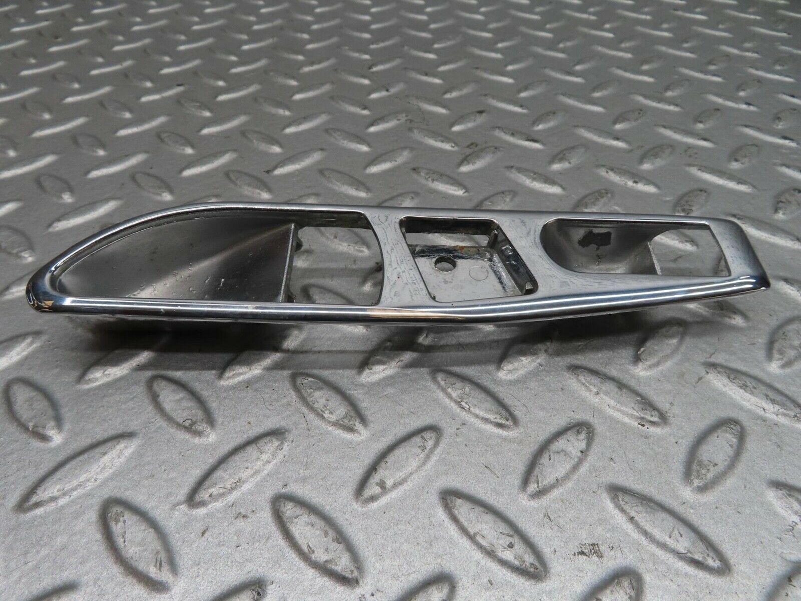 13860 Mercedes-Benz R107 450SL Interior Door Handle Chrome Surround Right