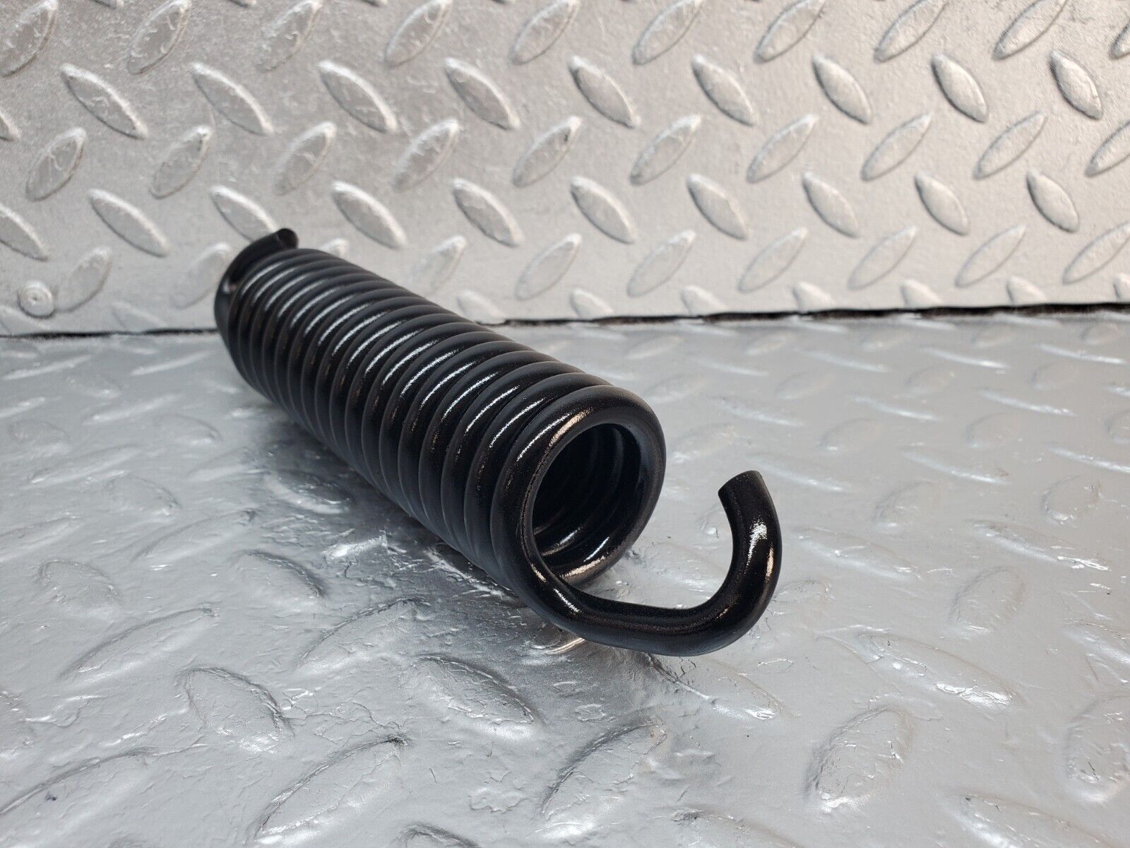 45950 Mercedes-Benz W126 420SE Bonnet Hinge Spring