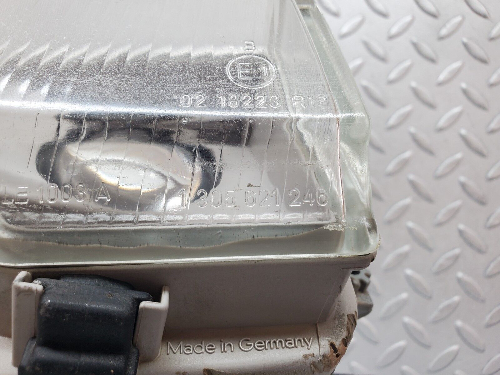 45196 Mercedes-Benz R129 300SL Coupe Front Right Fog Light Bosch 0305120002 1305621246