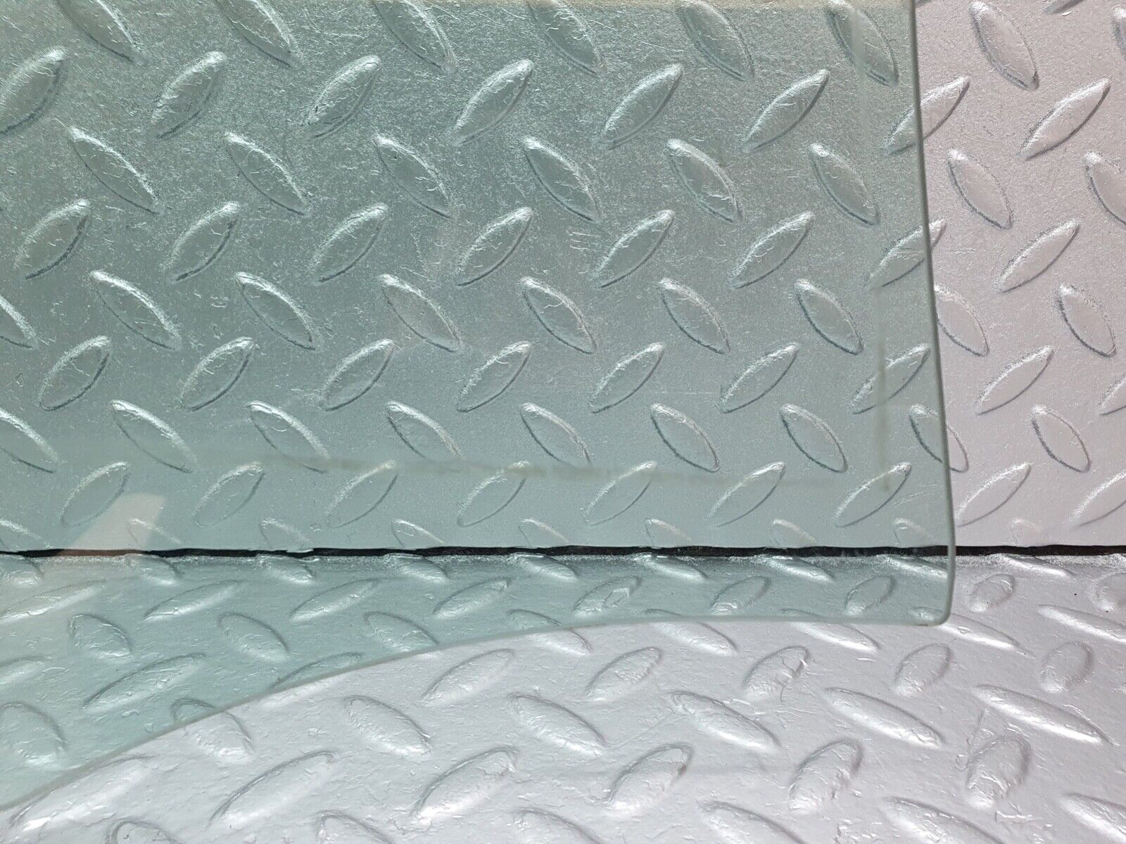 41992 Mercedes-Benz W202 C200 Rear Right Door Window Glass