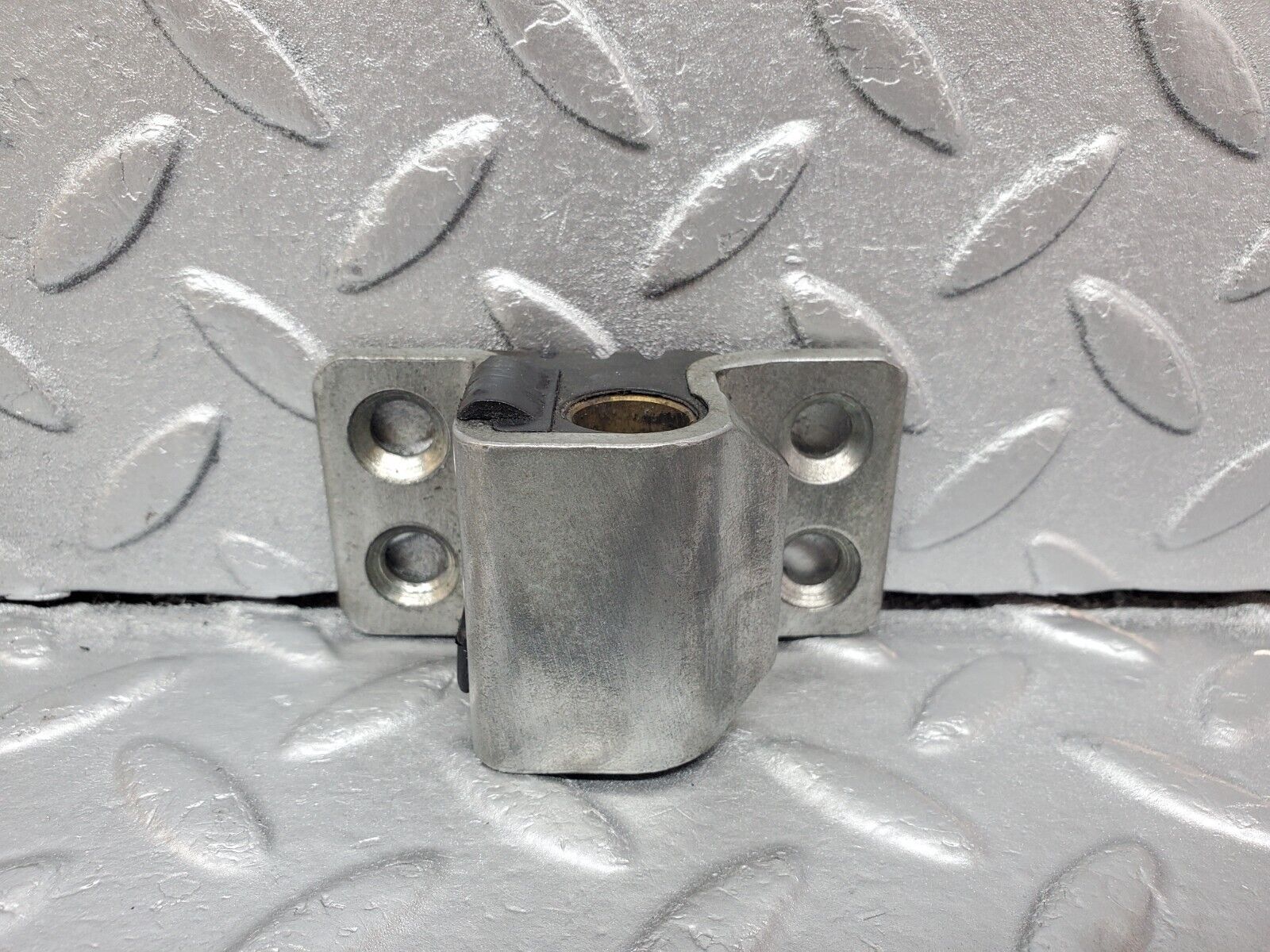 45631 Mercedes-Benz W126 420SE Right Door Lock Latch