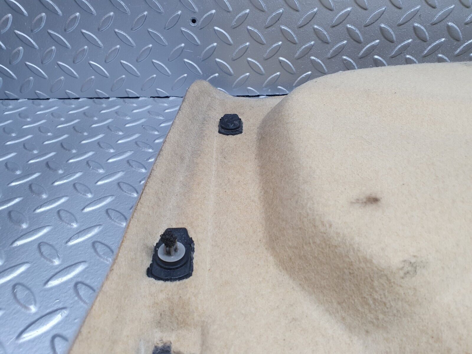 42258 Mercedes-Benz R129 320SL Coupe Interior Boot Lid Cover Panel Beige