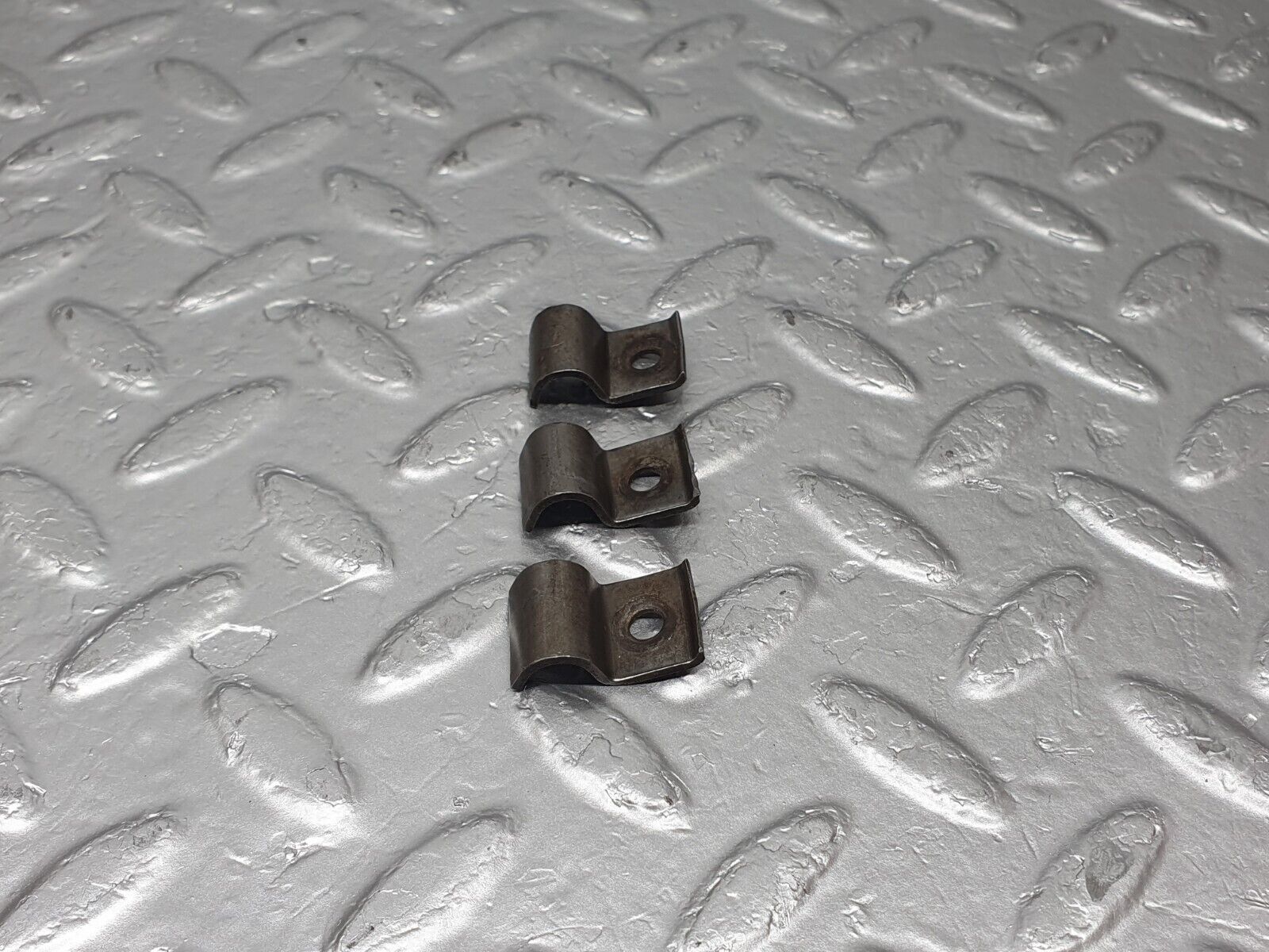 43420 Mercedes-Benz W108 280SE Camshaft Oil Tube