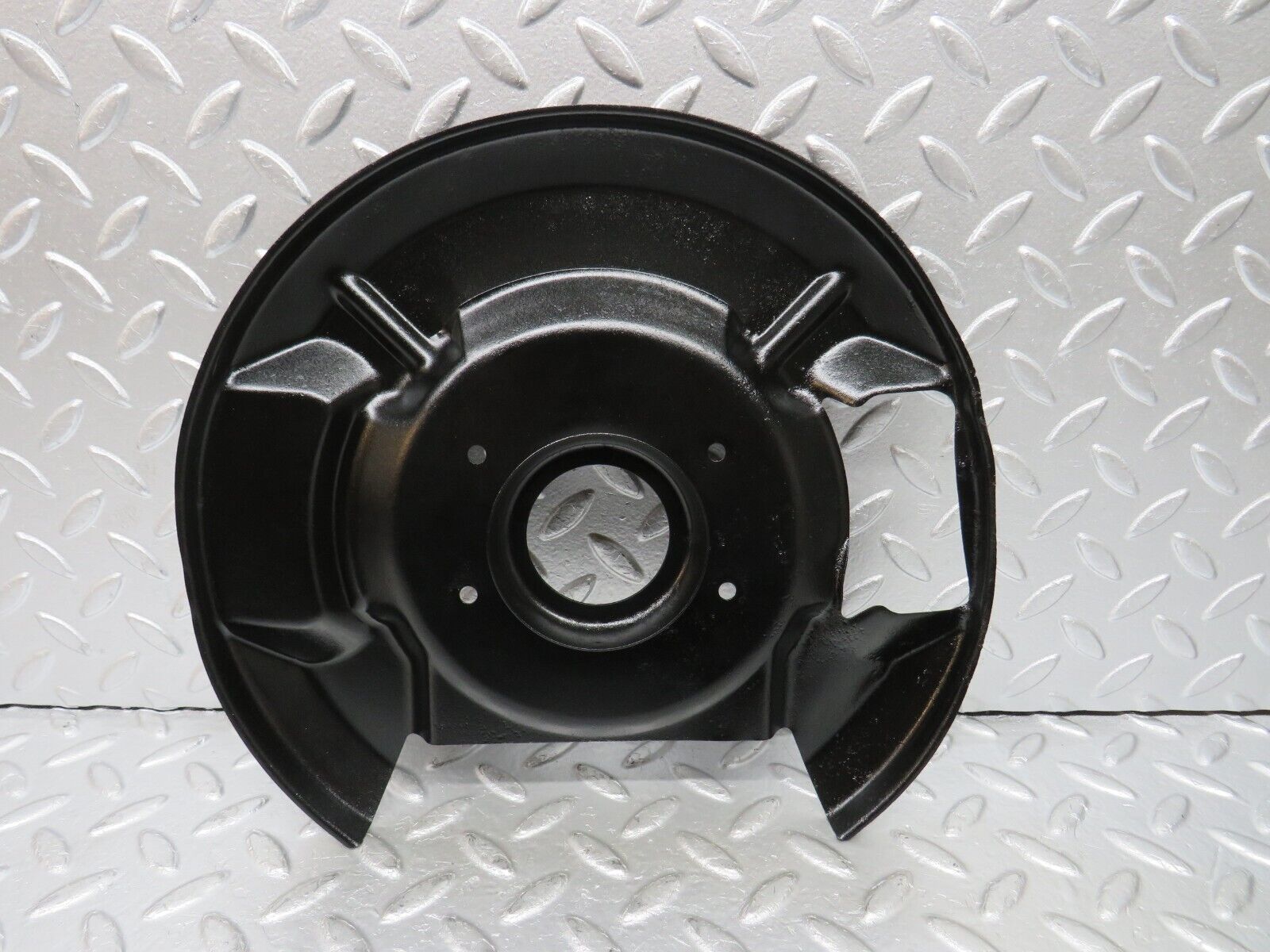 33014 Mercedes-Benz C107 R107 350 V8 Front Left Brake Disc Protection Plate