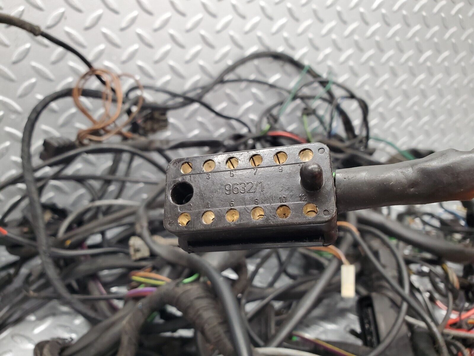 46733 Mercedes-Benz C123 280CE Coupe Engine Chassis Body Wiring Harness 0095457328