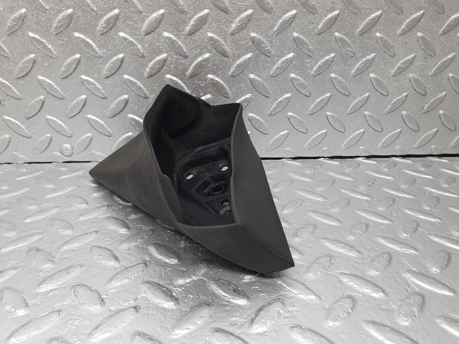 43695 Mercedes-Benz C126 380SEC Coupe Wing Mirror Rubber Seal Cover Right 1268110495 1268110861