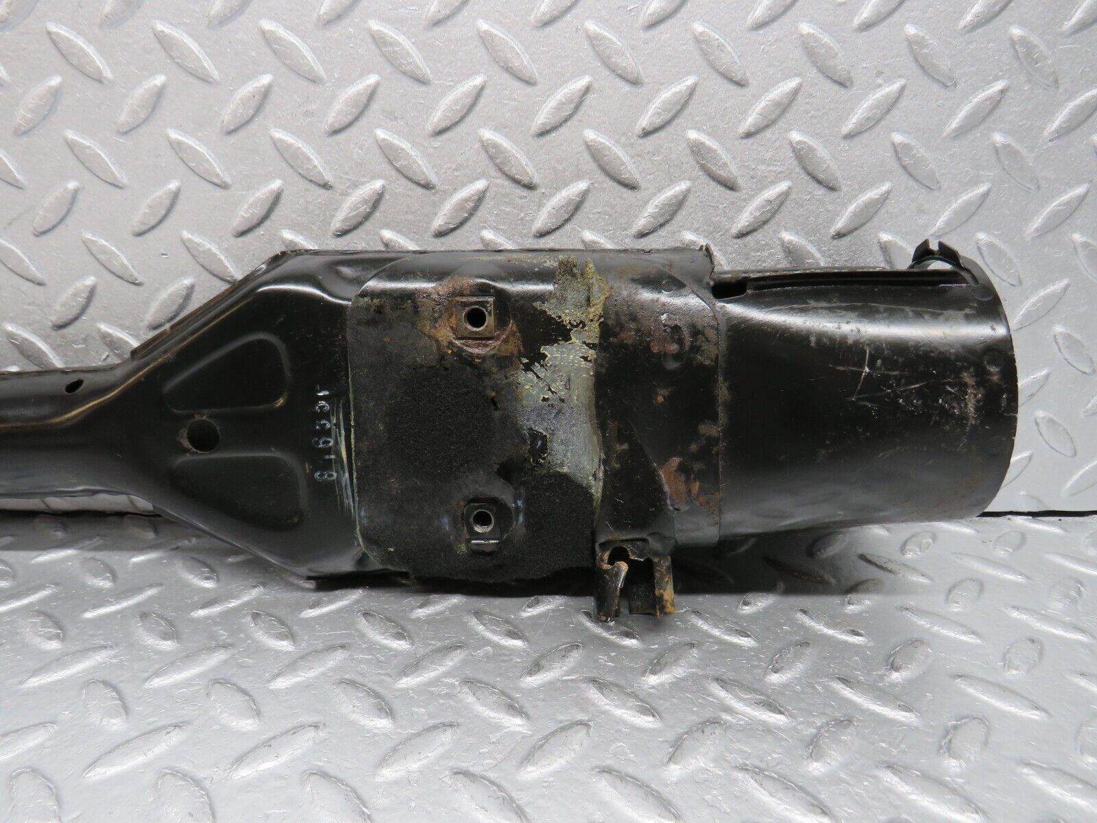 39141 Mercedes-Benz R107 500SL Steering Column Housing