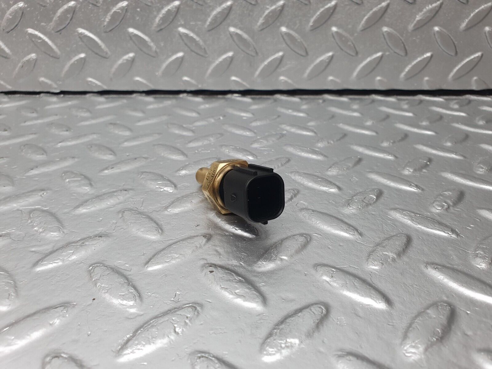 42381 Mercedes-Benz R129 320SL Coupe Coolant Temperature Sensor VDO 0115425117