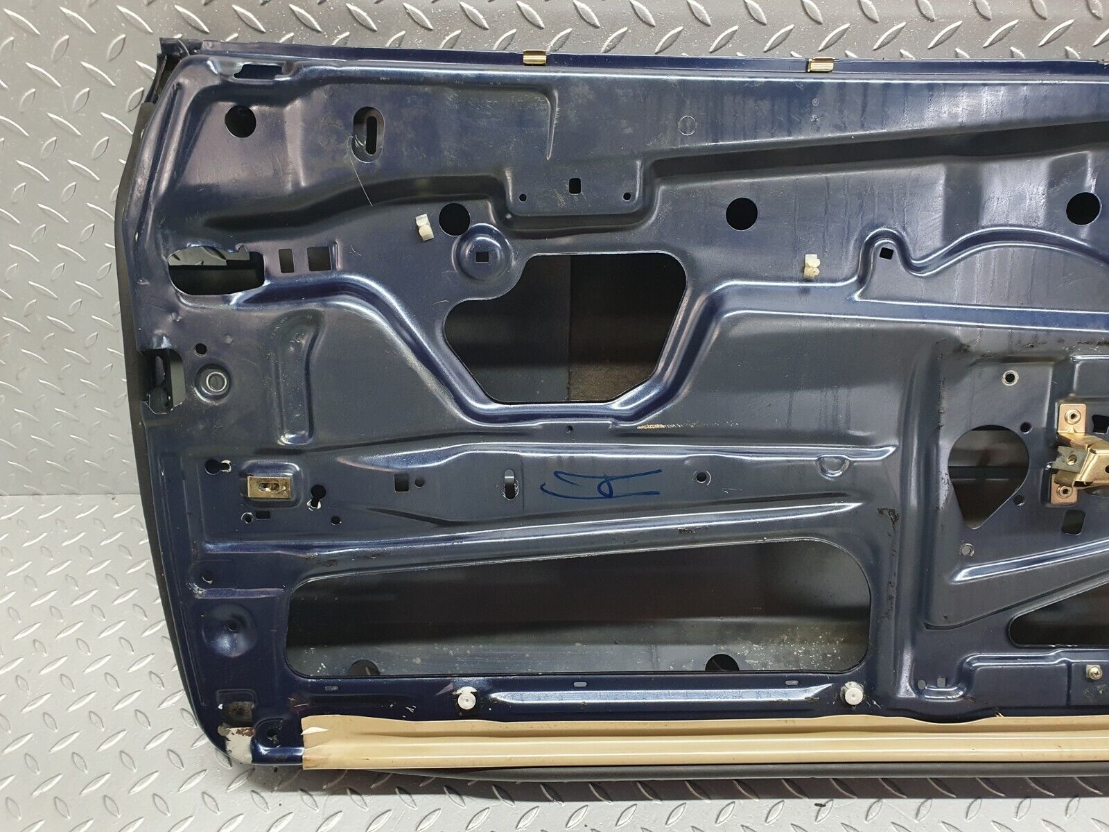 42414 Mercedes-Benz R129 320SL Coupe Left Door