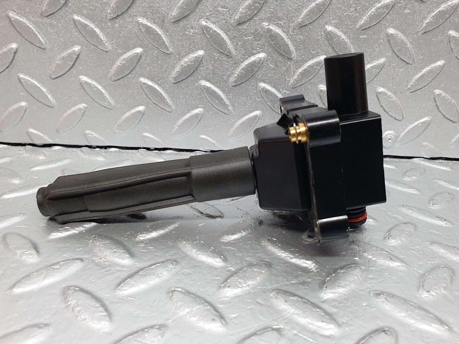 41916 Mercedes-Benz W202 C200 Ignition Coil 319089447