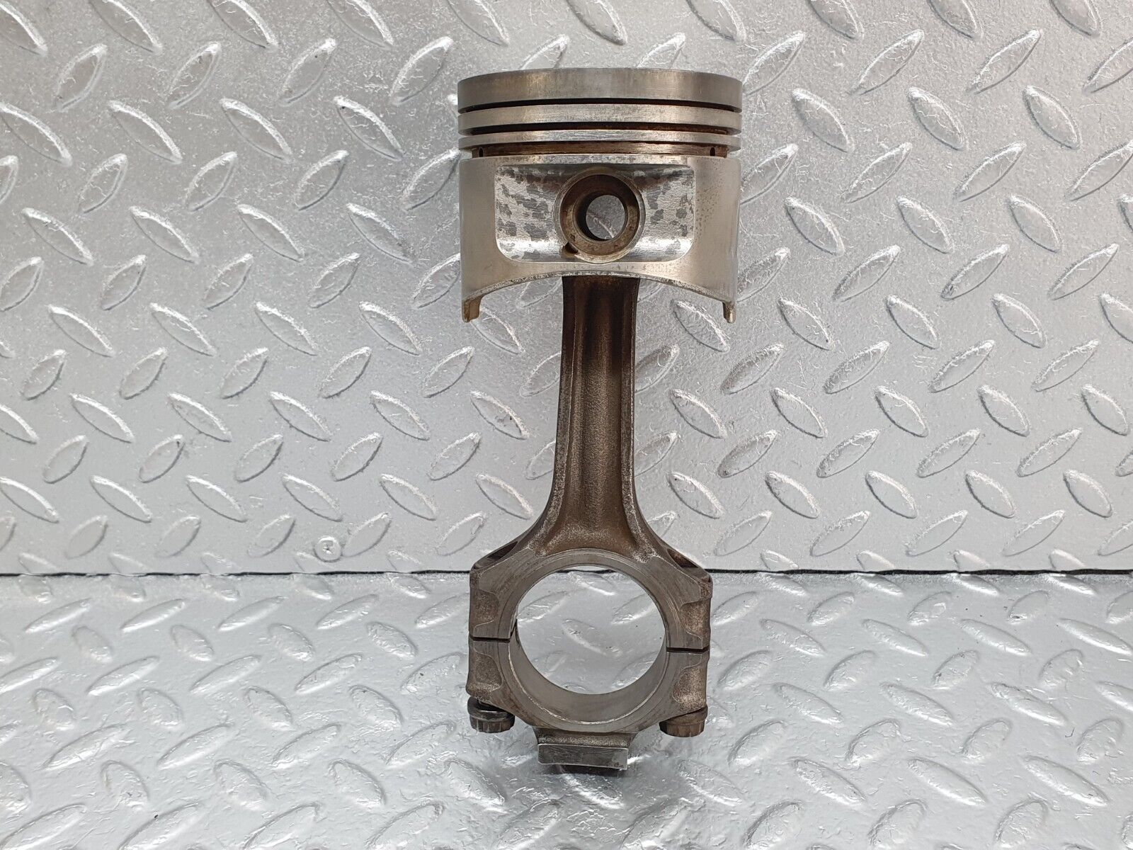 43775 Mercedes-Benz C126 380SEC Coupe Piston With Connecting Rod 88.010 11610