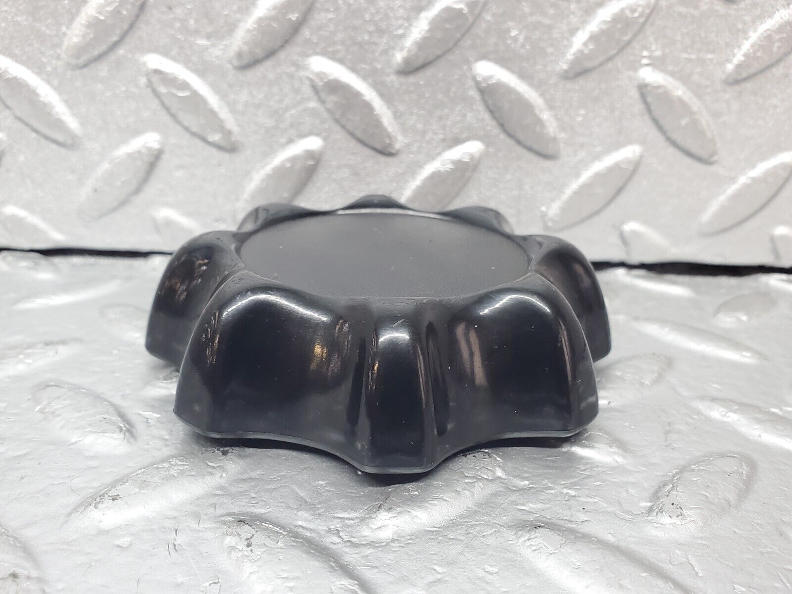 44350 Mercedes-Benz W123 280E Seat Backrest Recline Handle Knob 0009181026