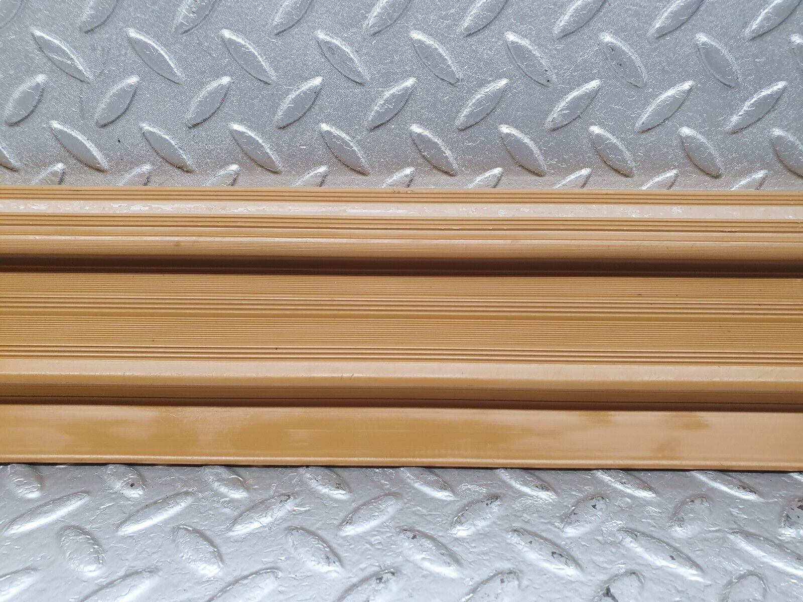 43499 Mercedes-Benz C126 380SEC Coupe Door Sill Right Side