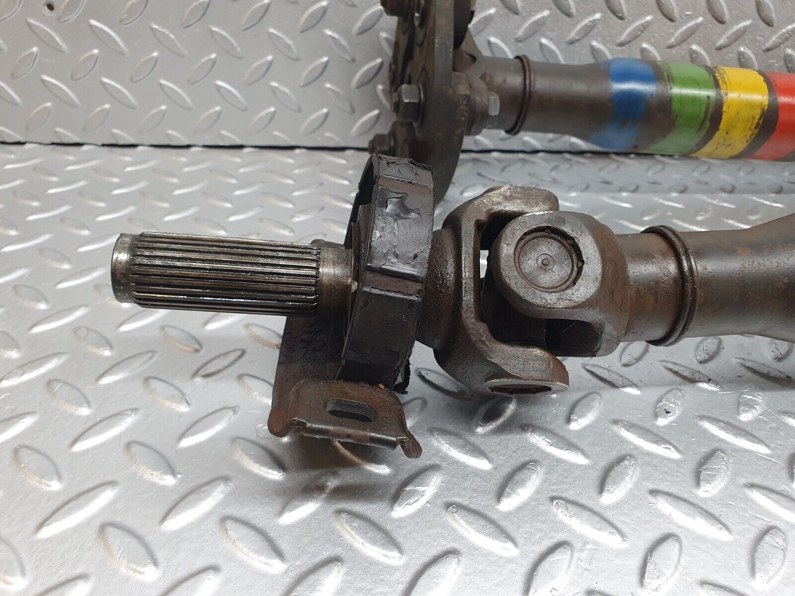 43866 Mercedes-Benz C126 380SEC Coupe Cardan Shaft Prop Shaft 1074110015