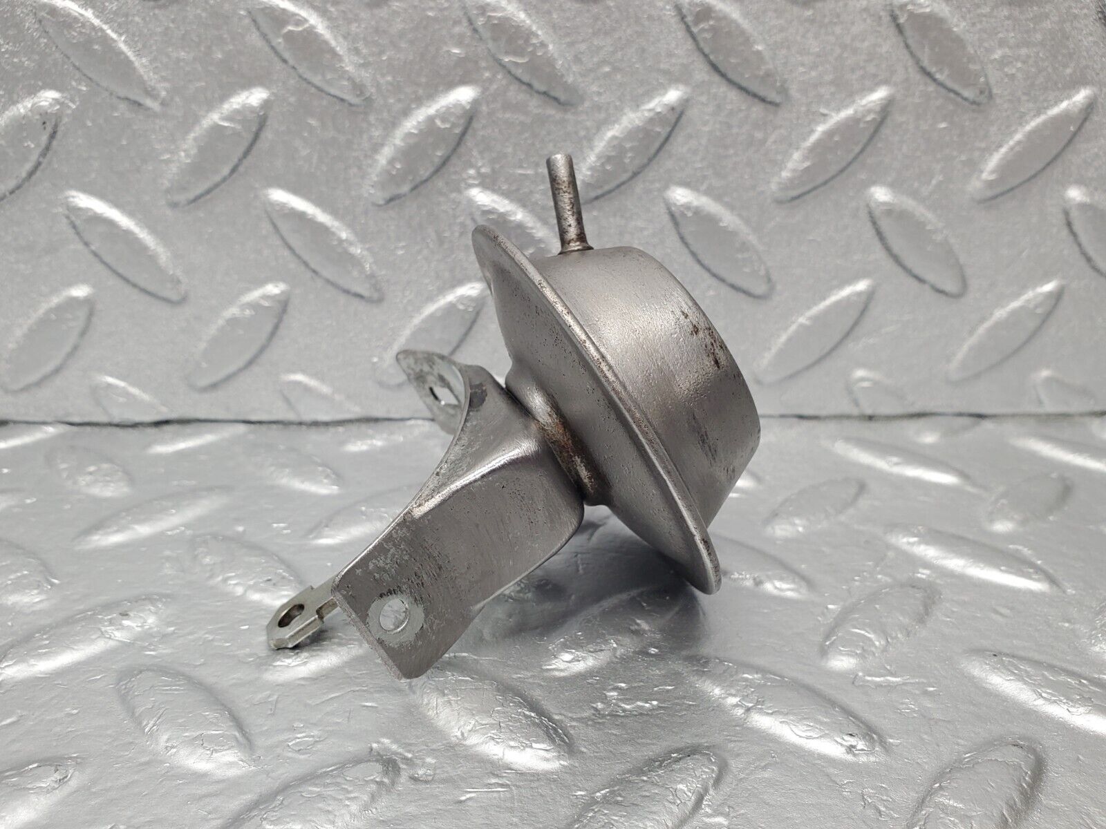 46584 Mercedes-Benz C123 280CE Coupe Ignition Distributor Vacuum Control Valve