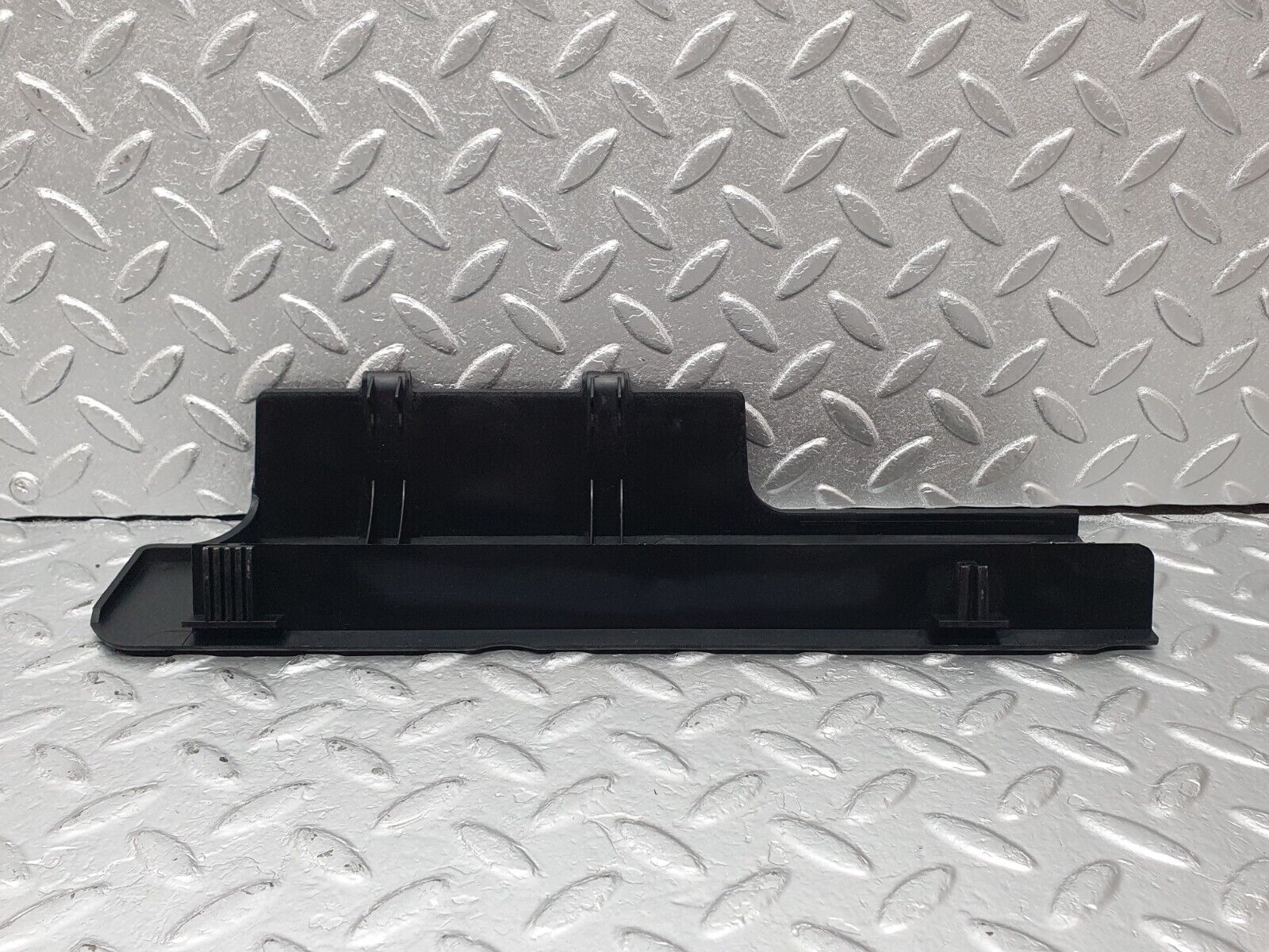 42401 Mercedes-Benz R129 320SL Coupe Ignition Lead Cover 1041590425