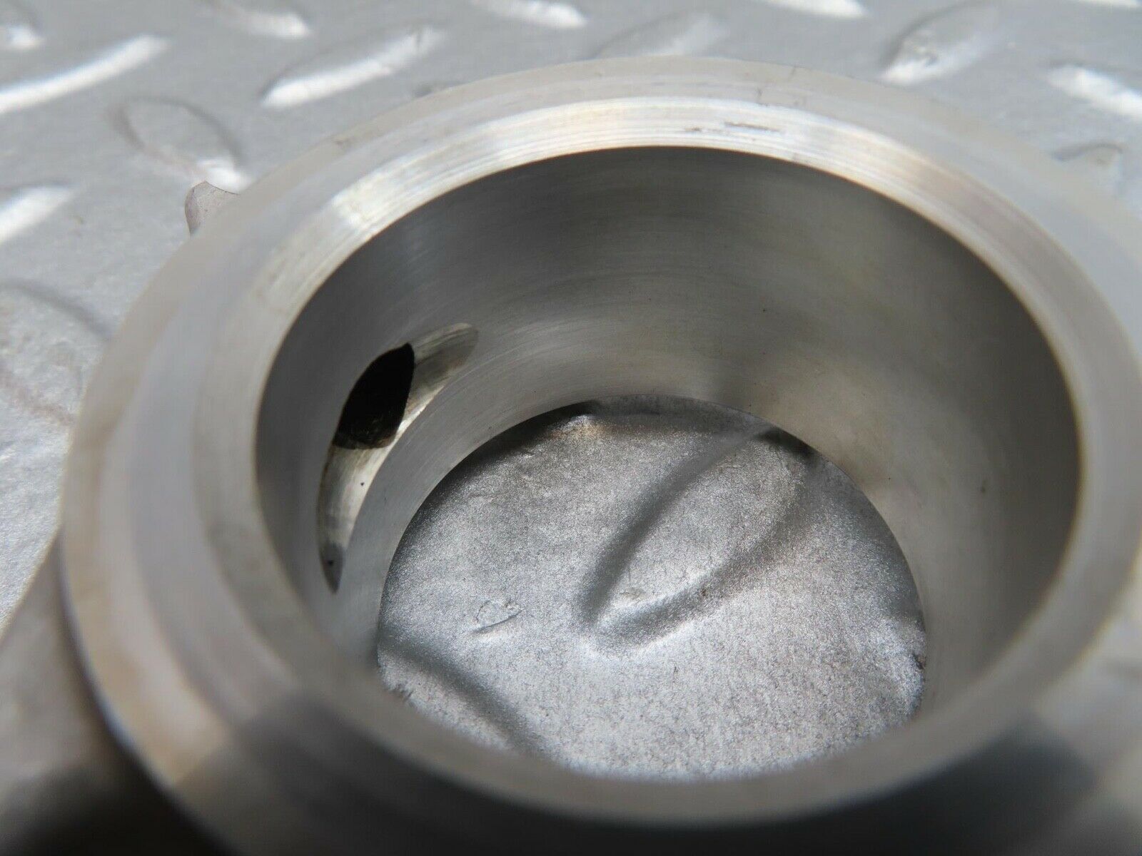 13728 Mercedes-Benz R107 450SL Camshaft Tower Bearing 1160511810