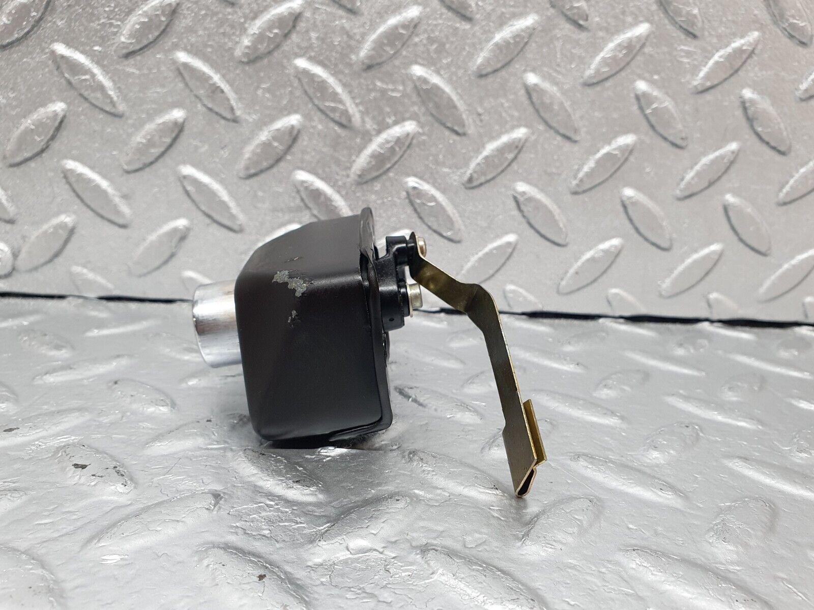 43972 Mercedes-Benz C123 230CE Coupe Trunk Lock No Key 1237580096