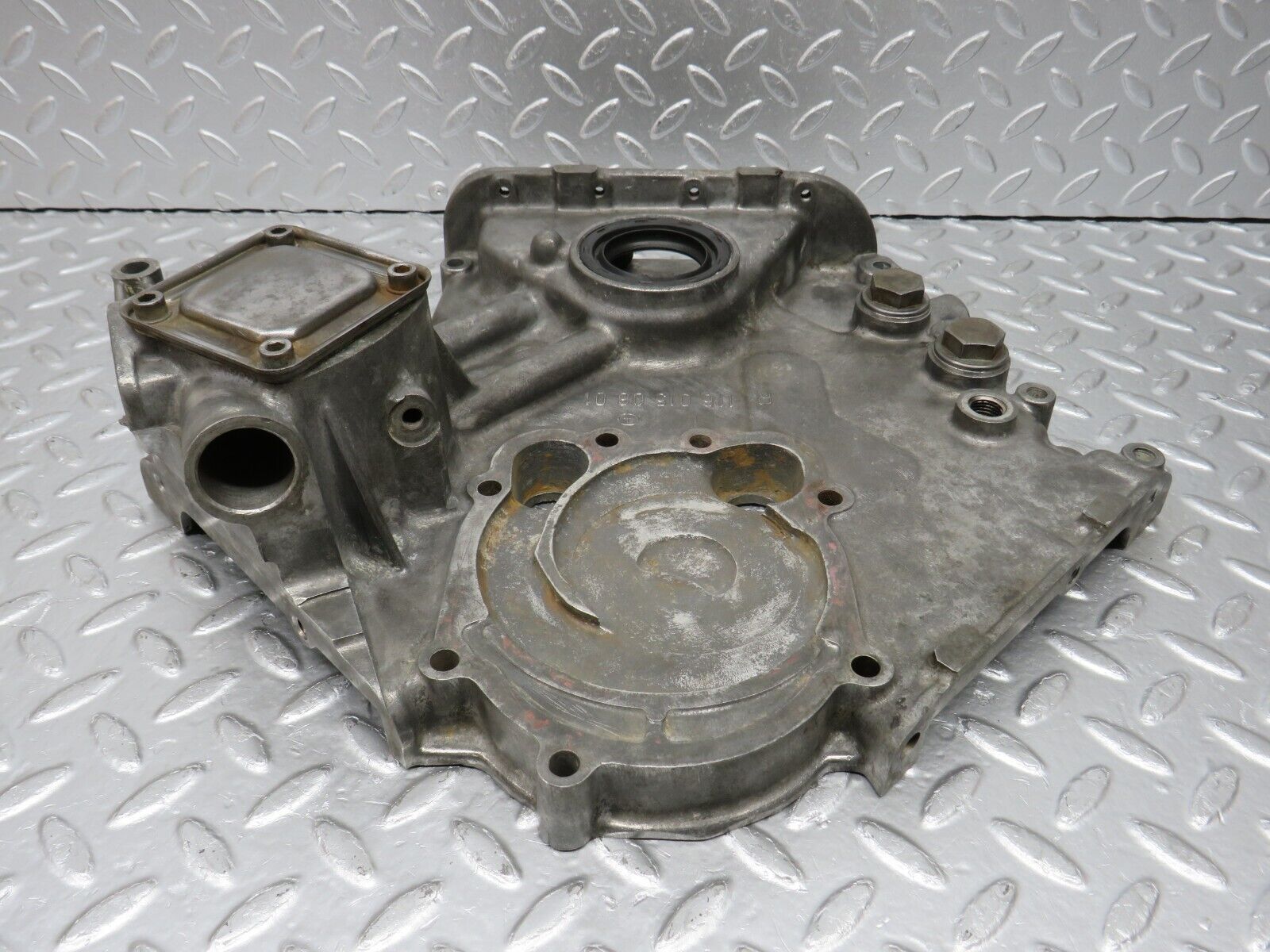 33079 Mercedes-Benz C107 R107 350 V8 Timing Chain Cover 1160150801
