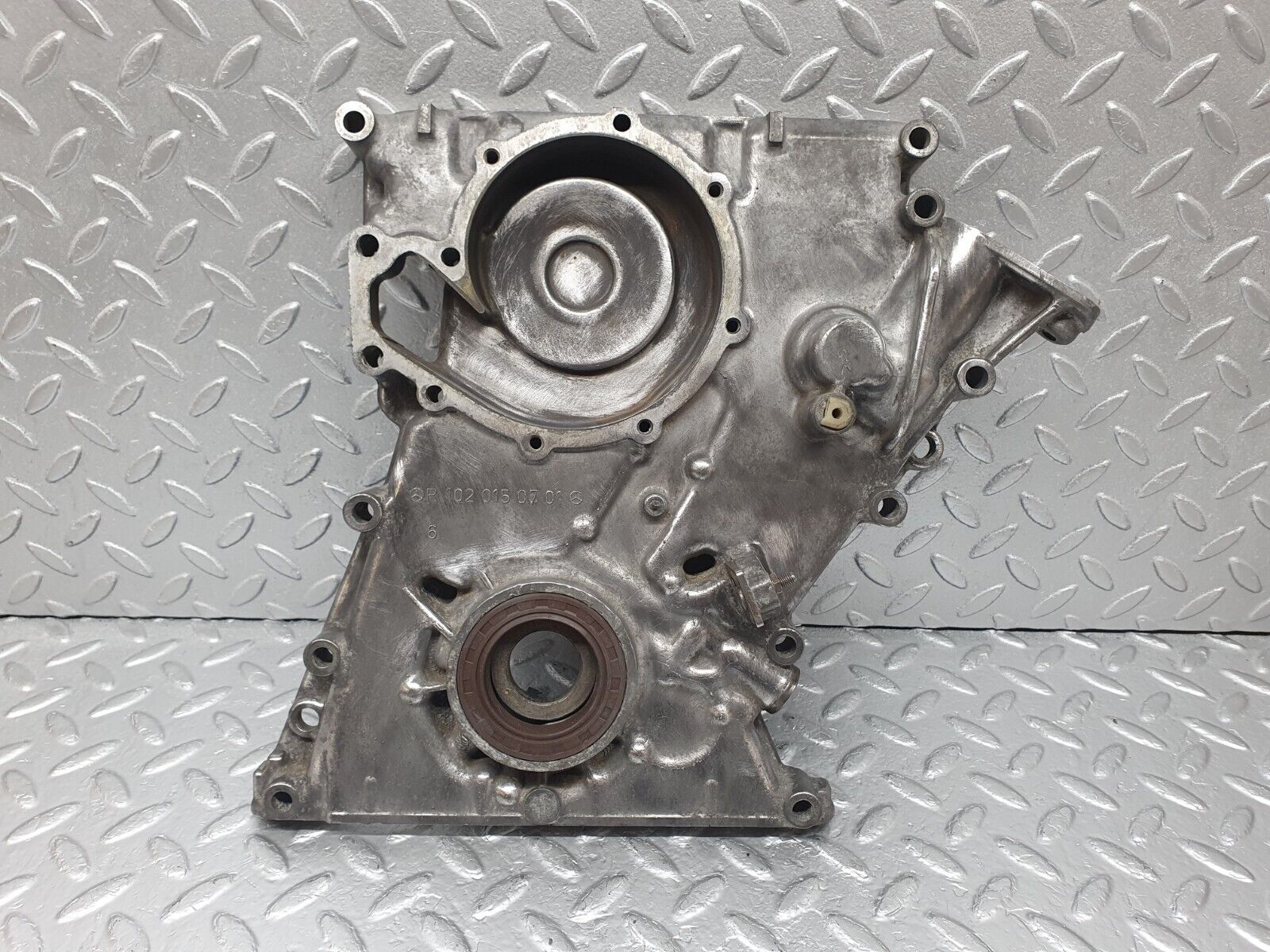 44002 Mercedes-Benz C123 230CE Coupe Engine Timing - Oil Pump Cover 1020150701