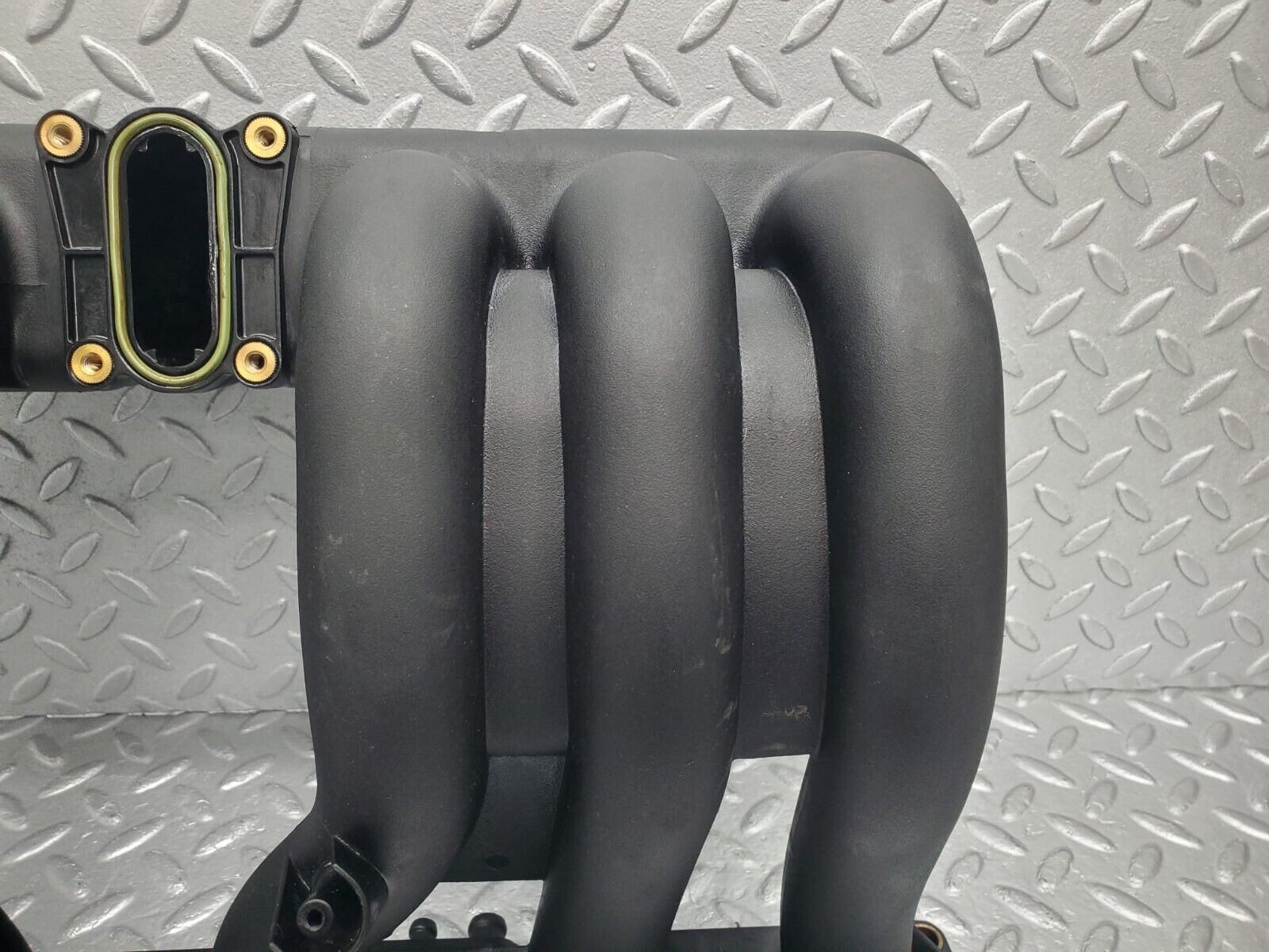 46118 Mercedes-Benz M104.942 Engine Intake Manifold 1041403601