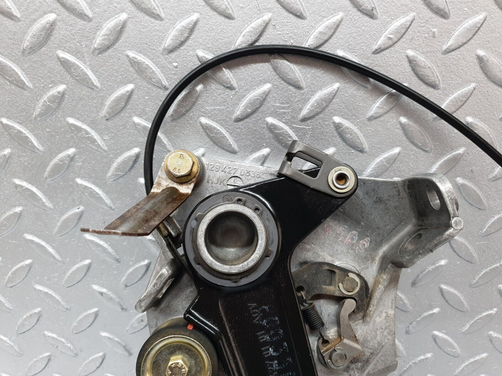 42203 Mercedes-Benz R129 320SL Coupe Parking Brake Pedal 1294270336 1294270101