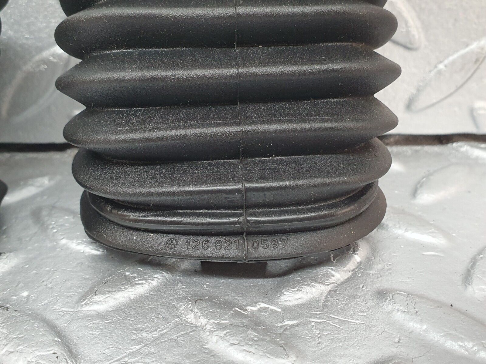 41608 Mercedes-Benz W124 200E Rear Door Wire Protector Rubber 1268210597