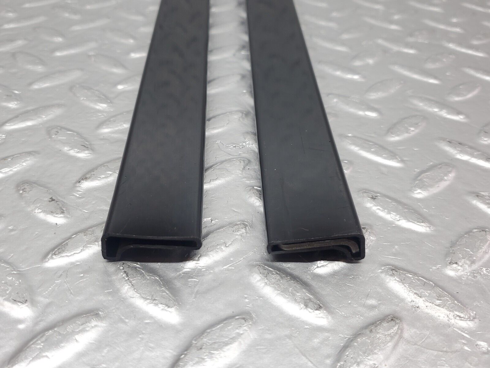44322 Mercedes-Benz W123 280E Seat Belt Runner Pair