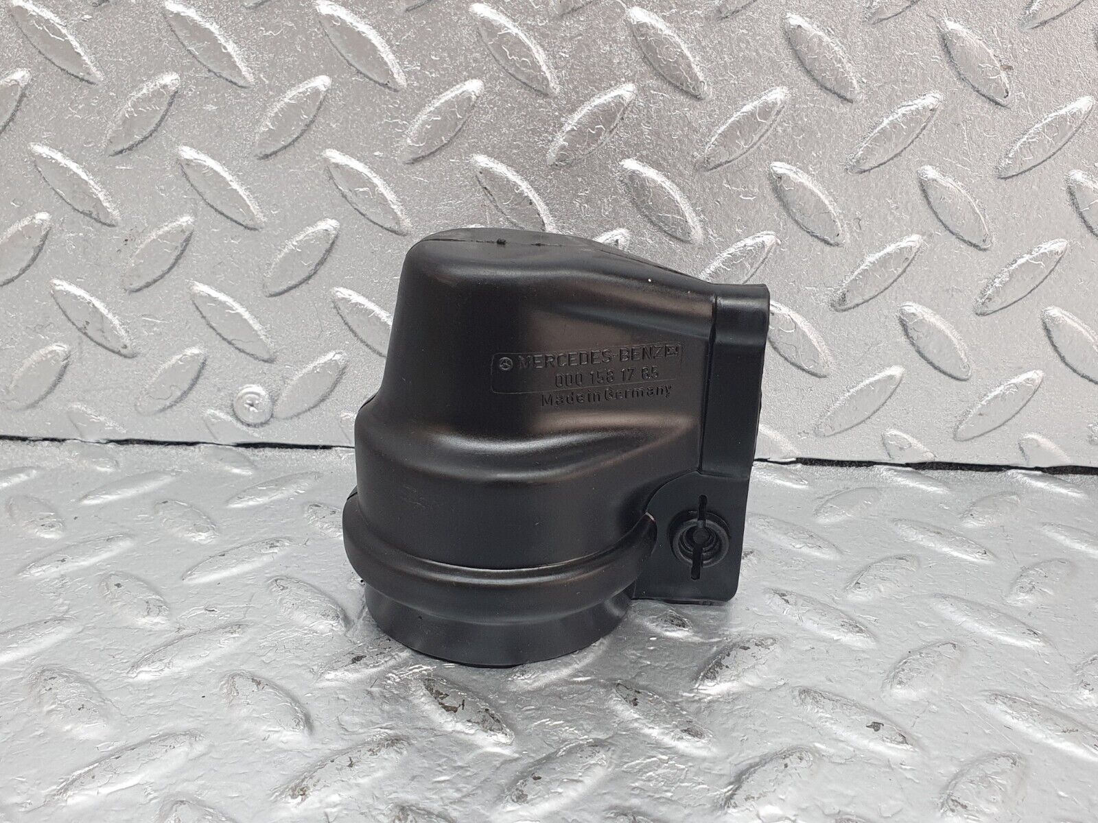 44022 Mercedes-Benz C123 230CE Coupe Ignition Coil Protective Cap 0001581785
