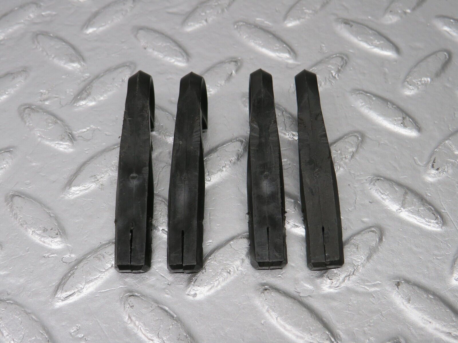 40328 Mercedes-Benz W110 230 Heater Control Knob Set