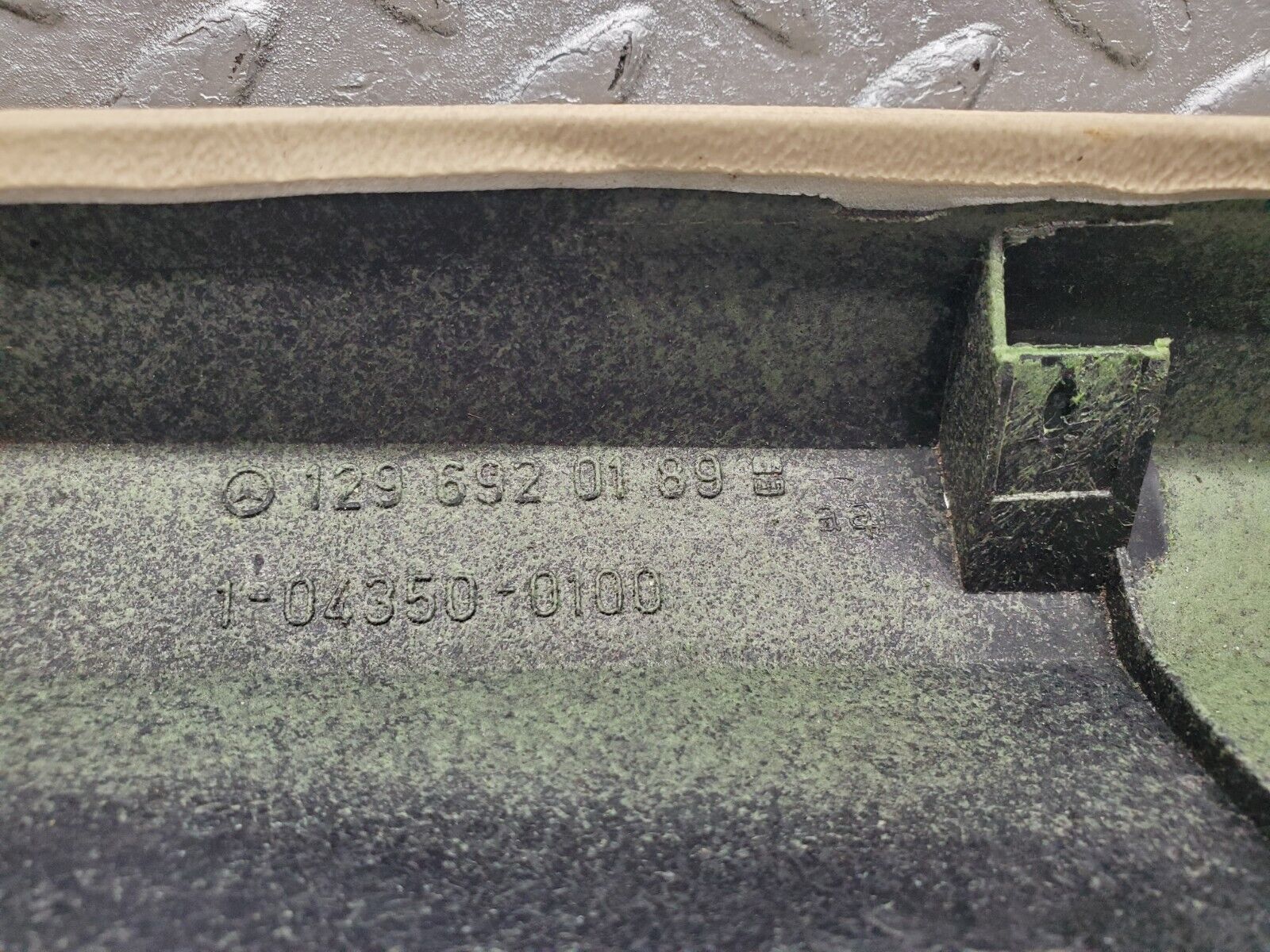 46767 Mercedes-Benz R129 320SL Coupe A Pillar Cover Left Beige 1296920189