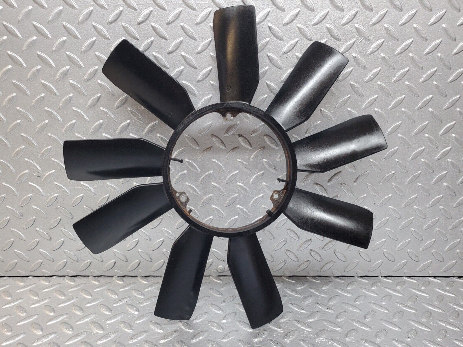 44633 Mercedes-Benz W124 220E Engine Cooling Fan 1112000023