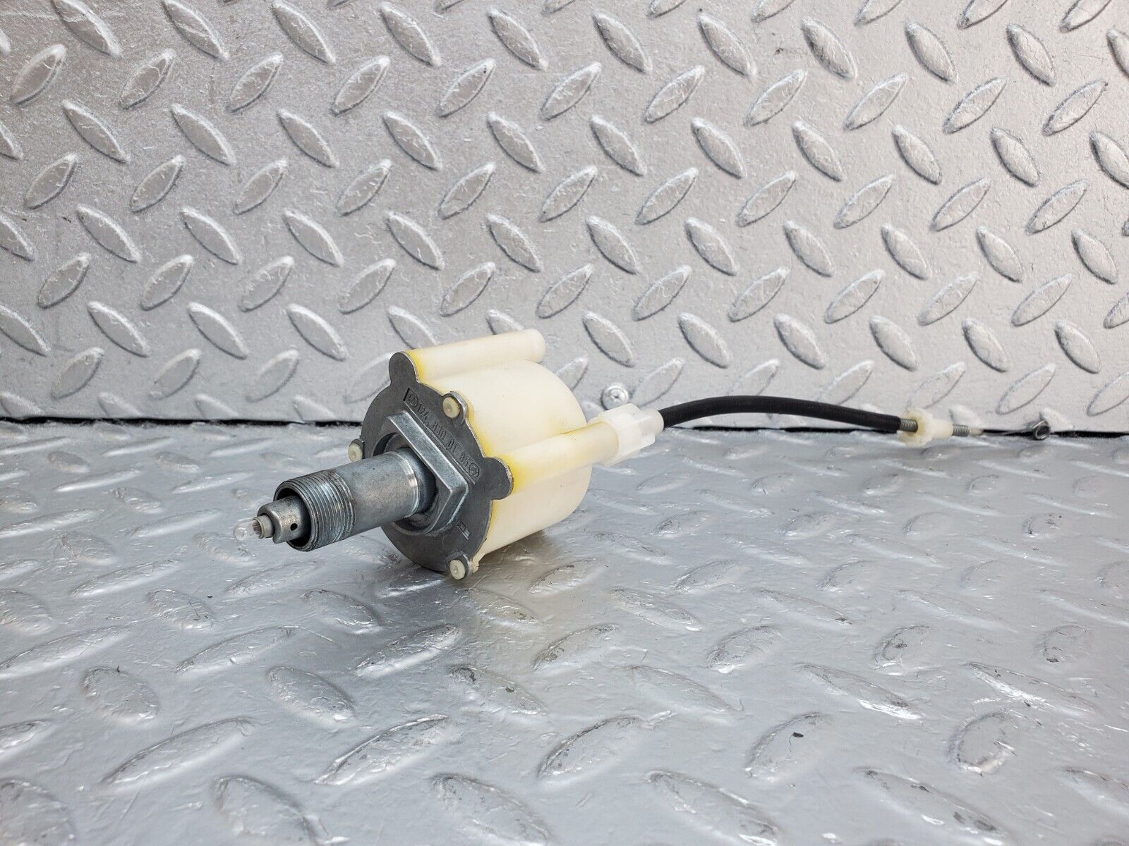 44852 Mercedes-Benz W124 220E Heater Control Switch 1248300185