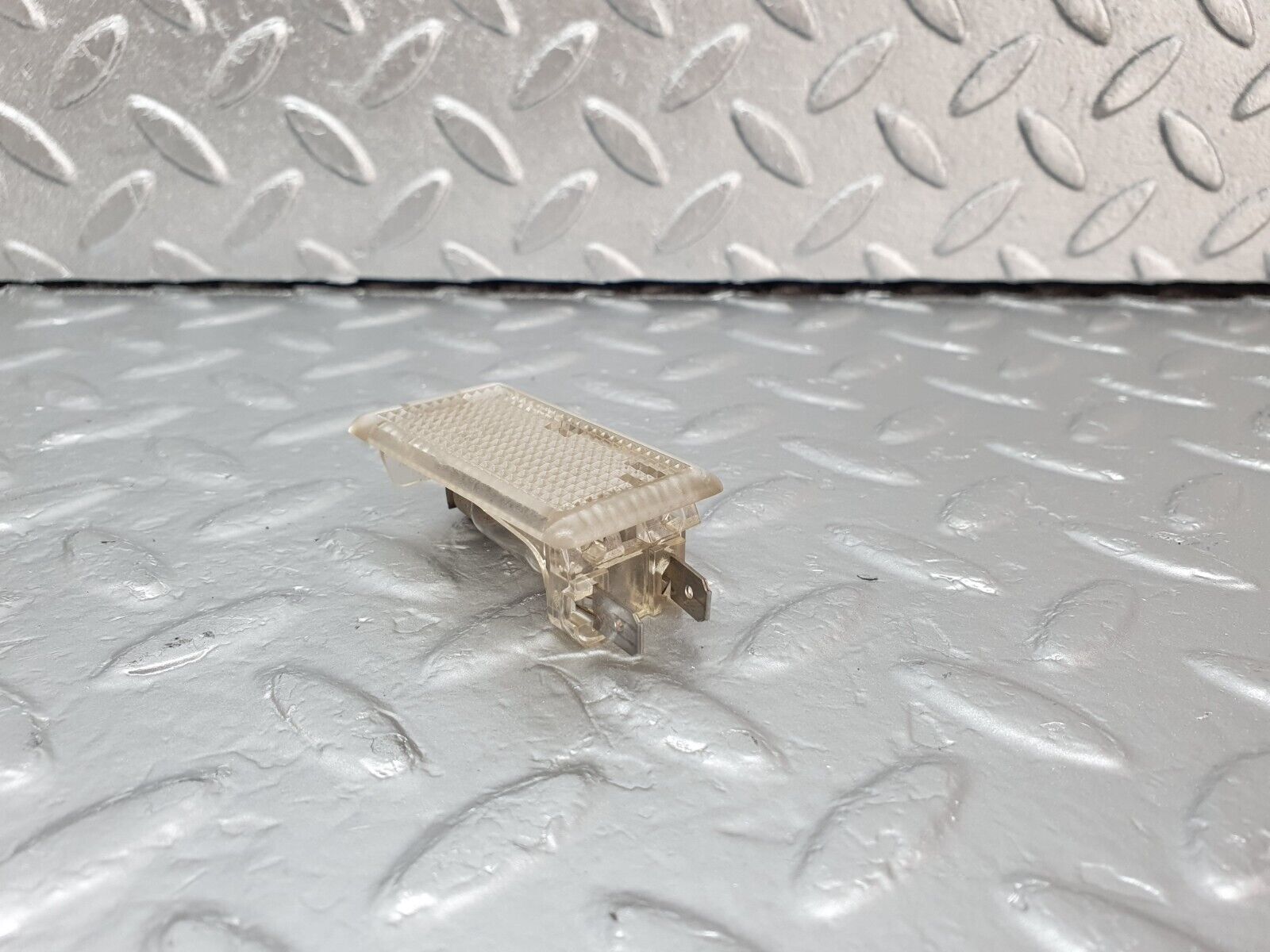 42960 Mercedes-Benz W201 190 2.0L Glove Box Light