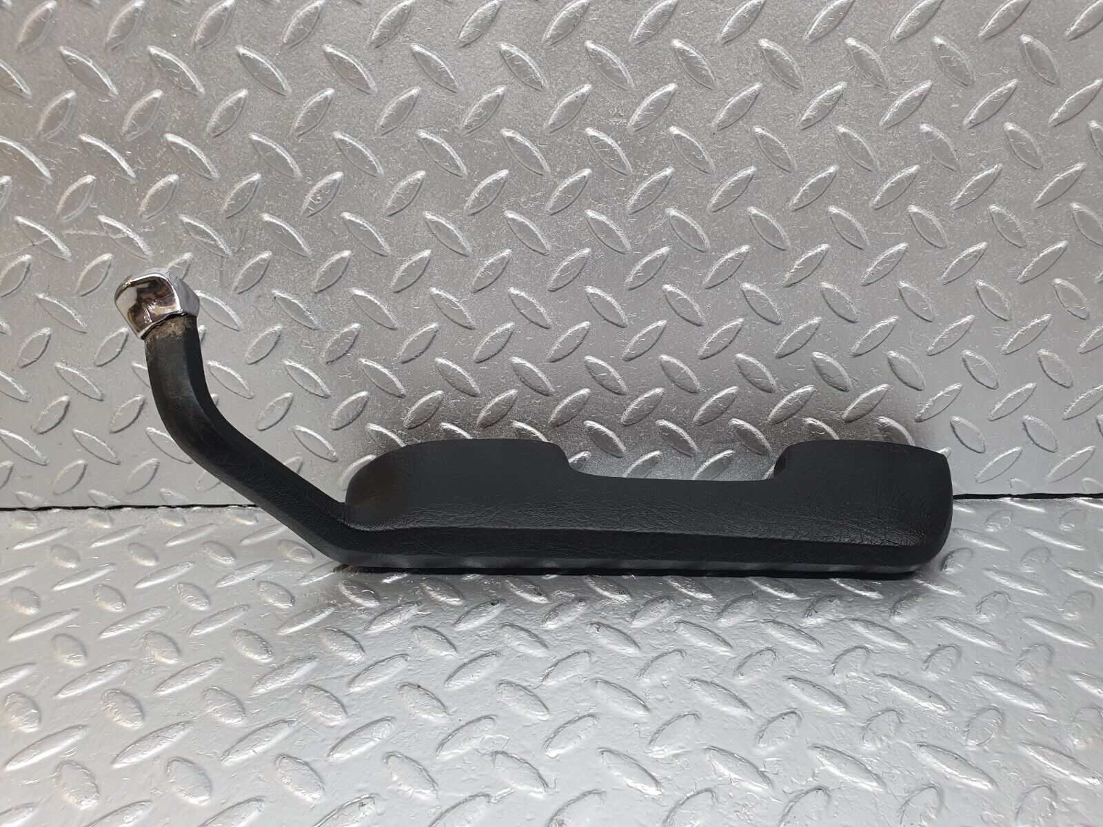 43253 Mercedes-Benz W108 280SE Interior Door Handle Black Right