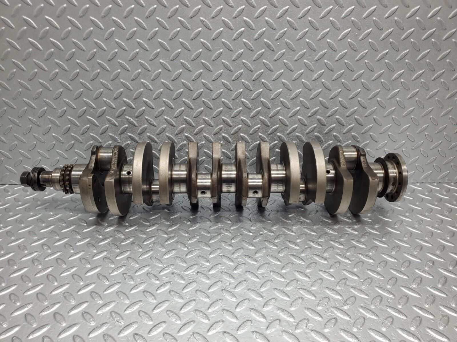 46722 Mercedes-Benz C123 280CE Coupe Crankshaft 1100310701