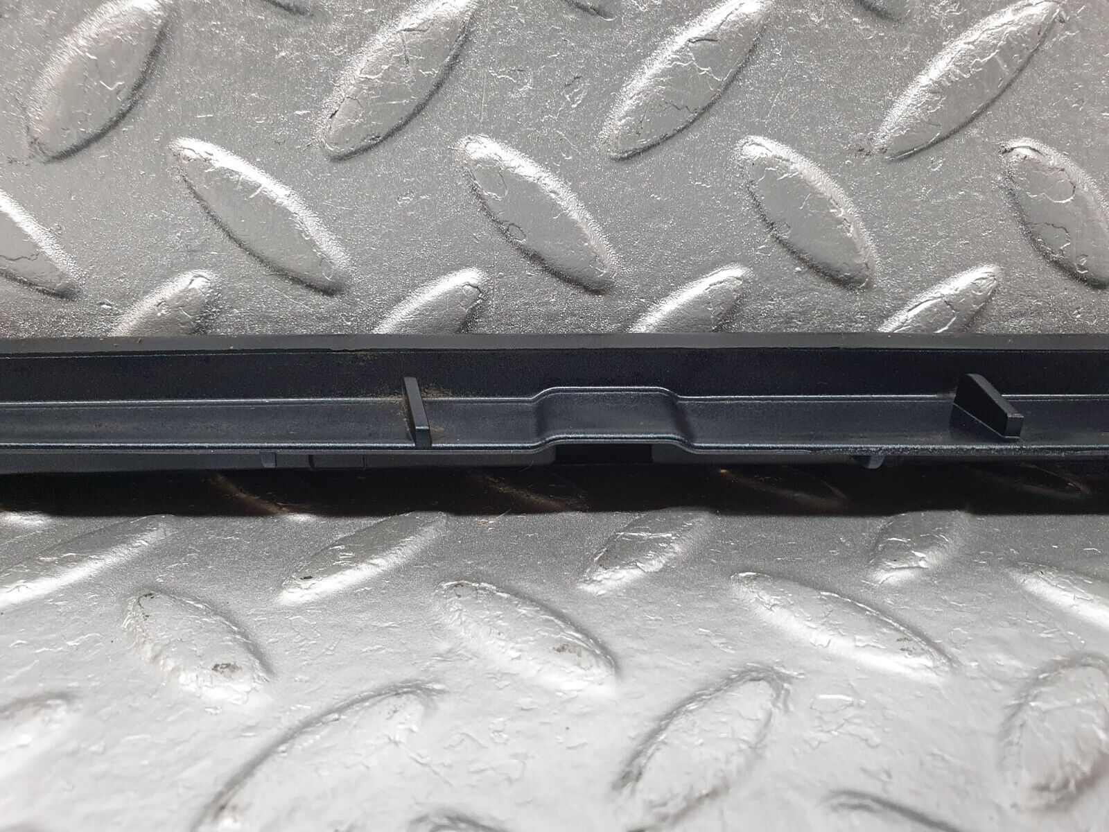 41808 Mercedes-Benz W202 C200 Under Headlight Trim Right 2028260877 2028260677