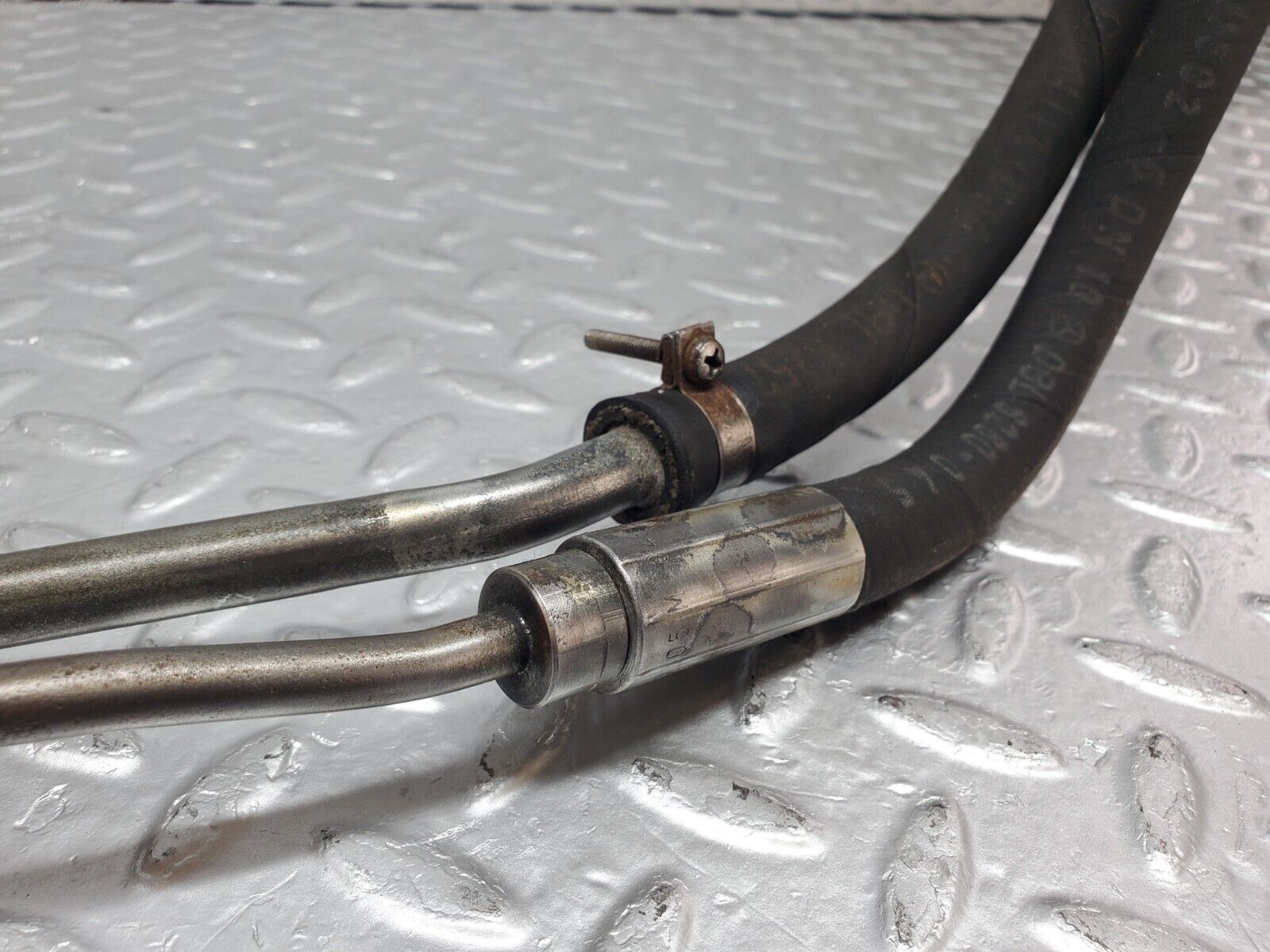 44513 Mercedes-Benz W123 280E Power Steering Oil Pipe Hose