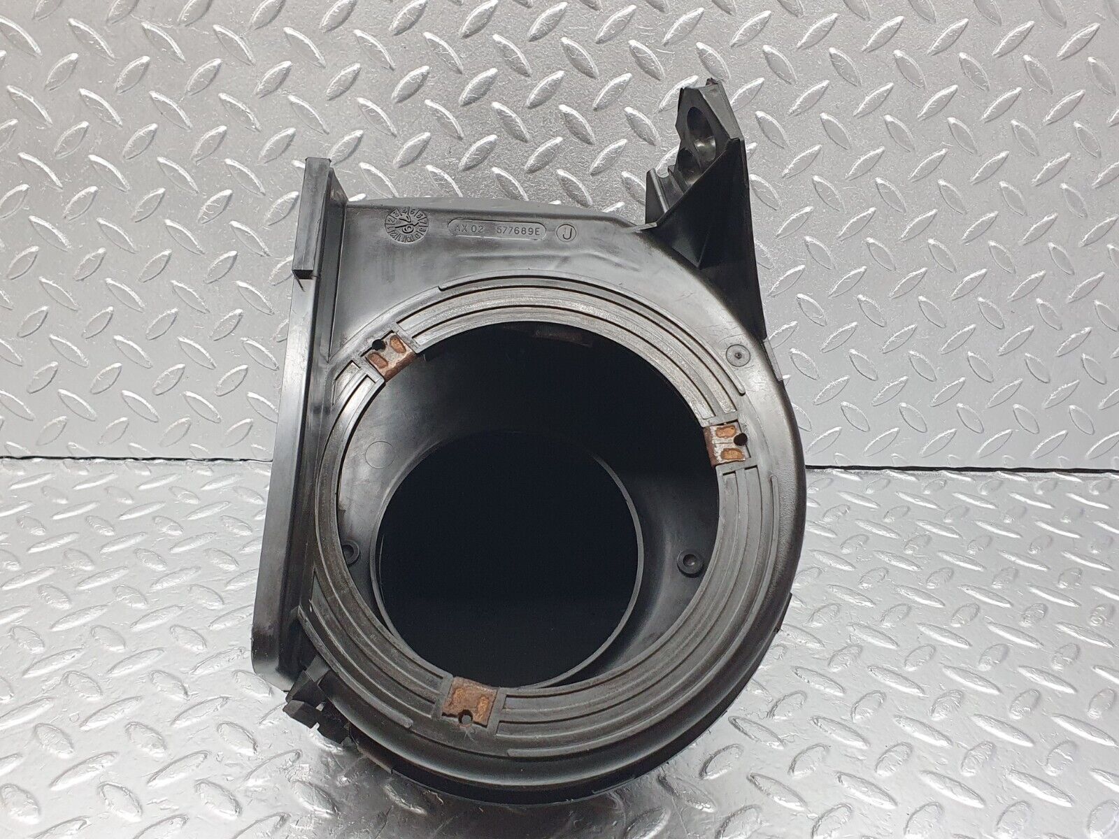 42139 Mercedes-Benz V123 240D LWB Heater Box Blower Housing 1238300208