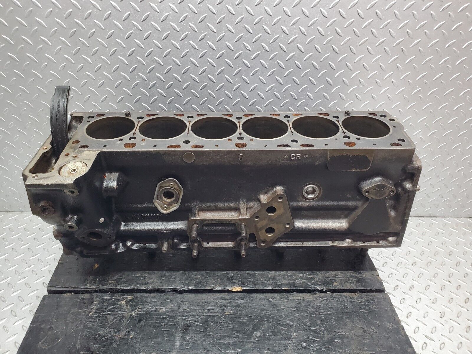 45460 Mercedes-Benz 280E M110.988 Engine Block 1100111101