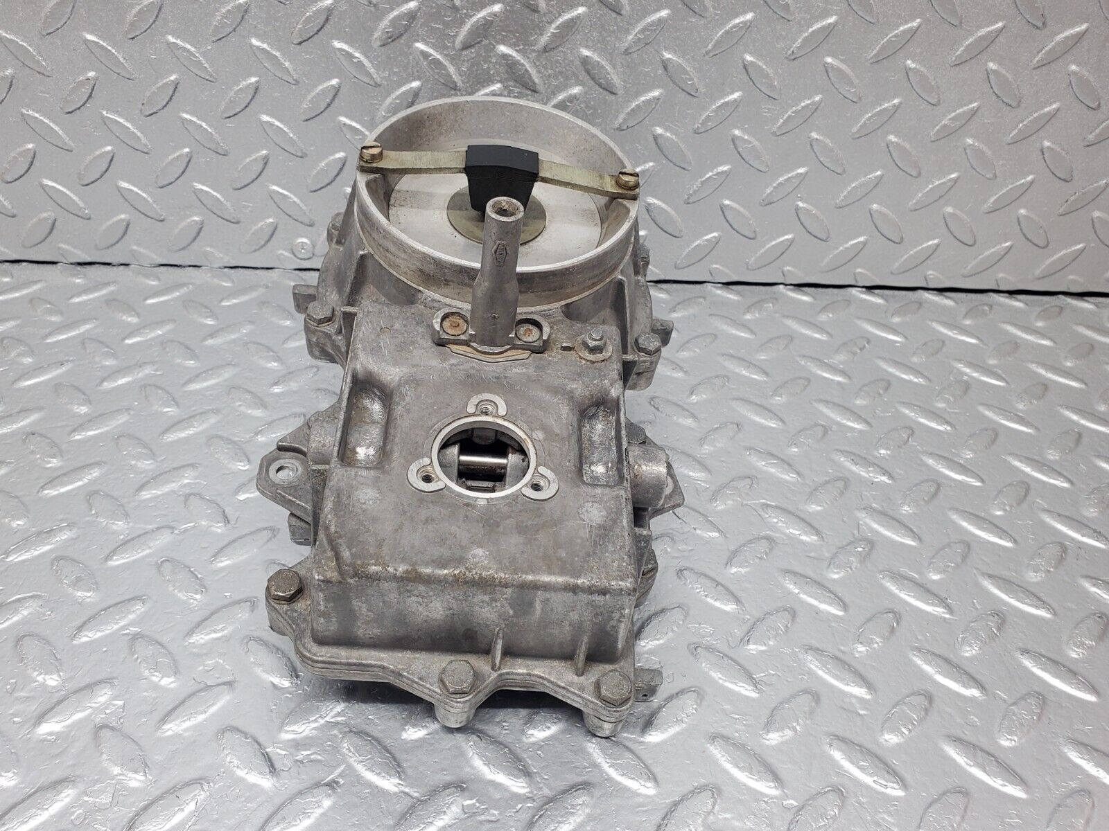 44305 Mercedes-Benz W123 280E Air Flow Mass Meter Sensor Bosch 0438120115